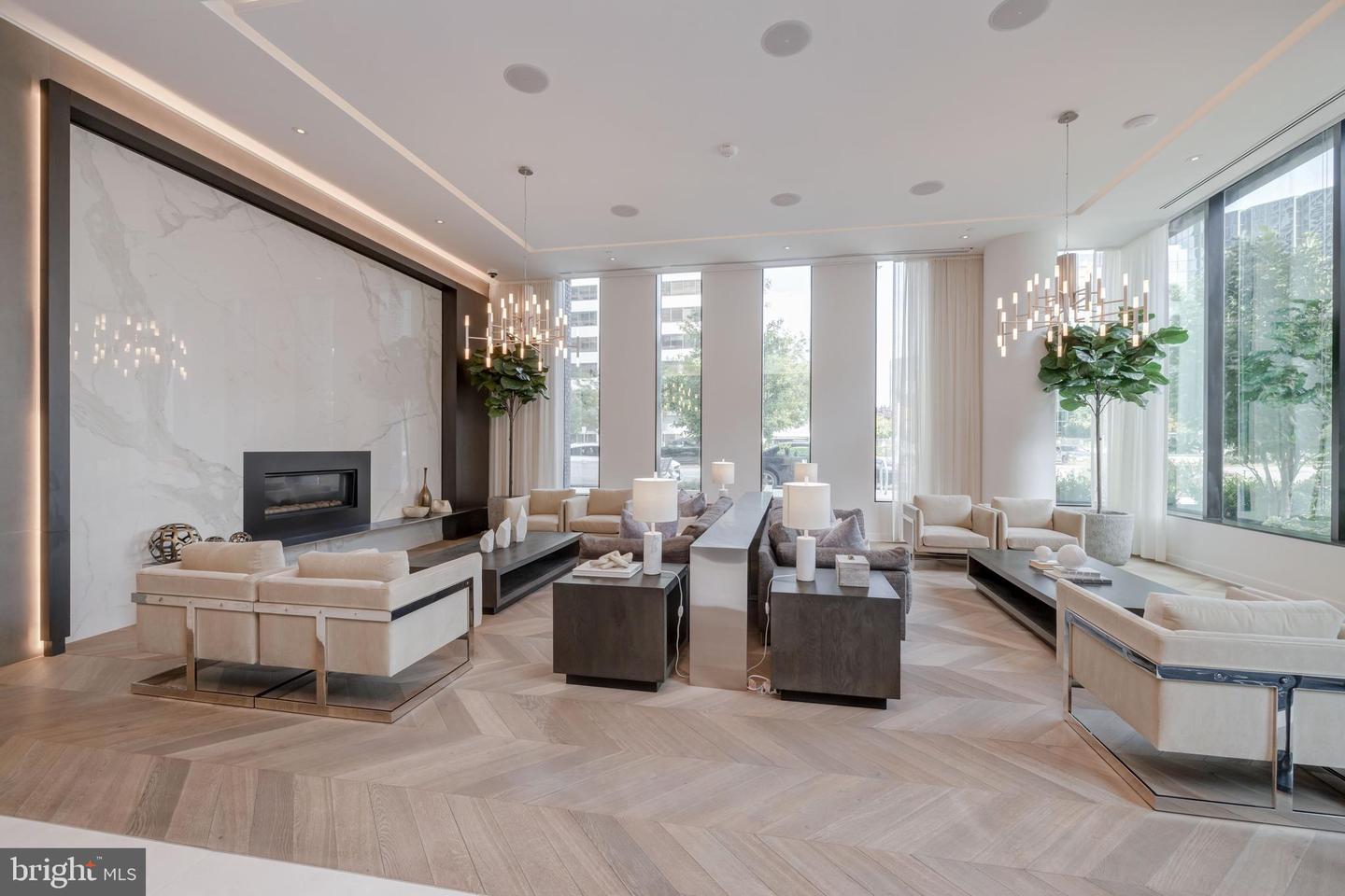 1650 SILVER HILL DR #1206, MCLEAN, Virginia 22102, 2 Bedrooms Bedrooms, ,2 BathroomsBathrooms,Residential,For sale,1650 SILVER HILL DR #1206,VAFX2274300 MLS # VAFX2274300