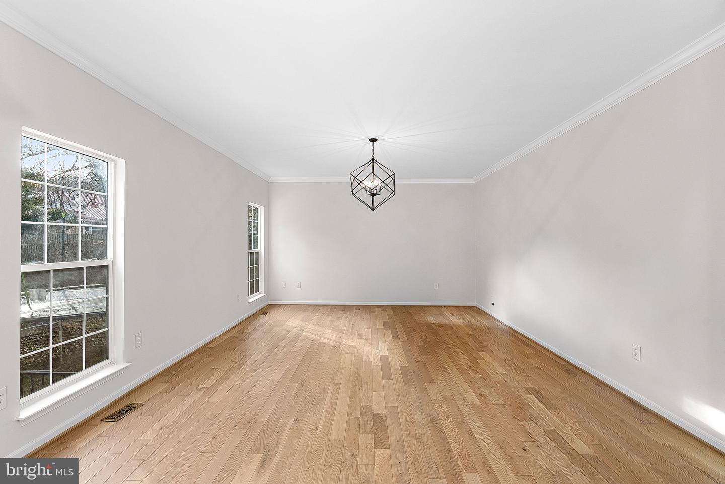 312 RIDING TRAIL CT NW, LEESBURG, Virginia 20176, 5 Bedrooms Bedrooms, ,3 BathroomsBathrooms,Residential,For sale,312 RIDING TRAIL CT NW,VALO2110410 MLS # VALO2110410