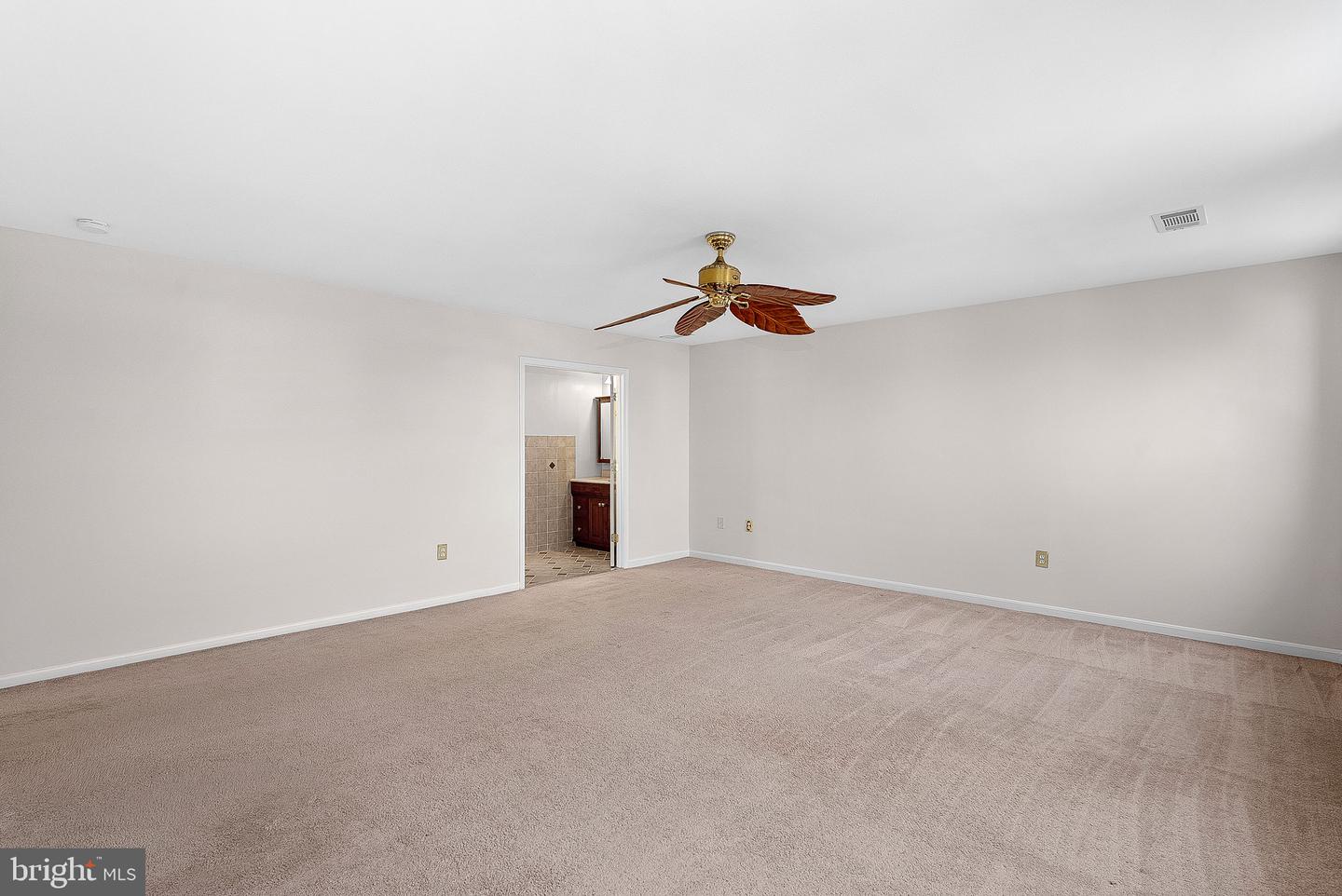 312 RIDING TRAIL CT NW, LEESBURG, Virginia 20176, 5 Bedrooms Bedrooms, ,3 BathroomsBathrooms,Residential,For sale,312 RIDING TRAIL CT NW,VALO2110410 MLS # VALO2110410