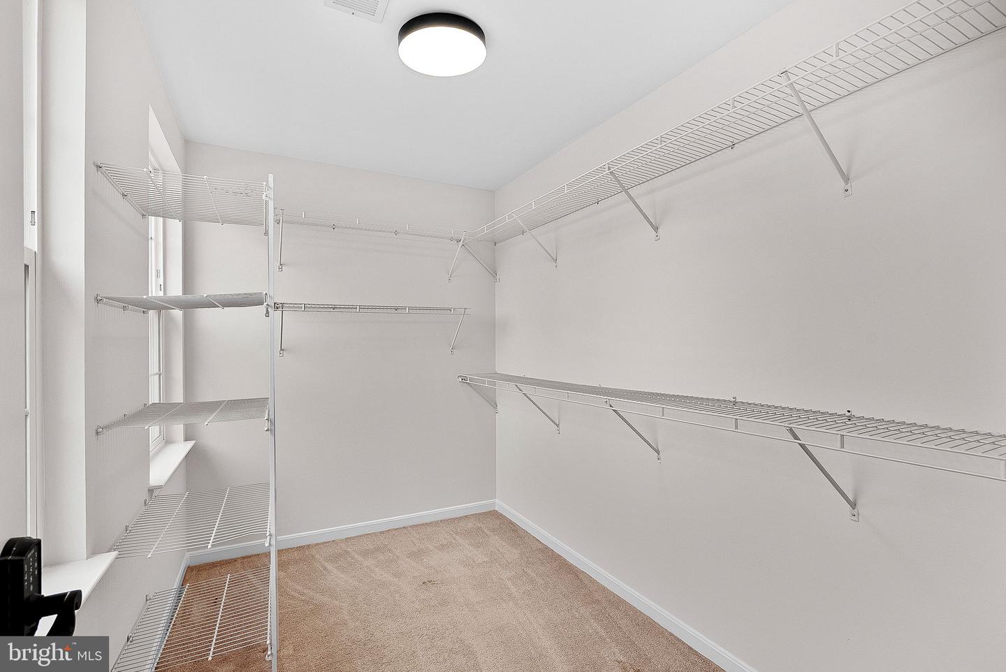 312 RIDING TRAIL CT NW, LEESBURG, Virginia 20176, 5 Bedrooms Bedrooms, ,3 BathroomsBathrooms,Residential,For sale,312 RIDING TRAIL CT NW,VALO2110410 MLS # VALO2110410