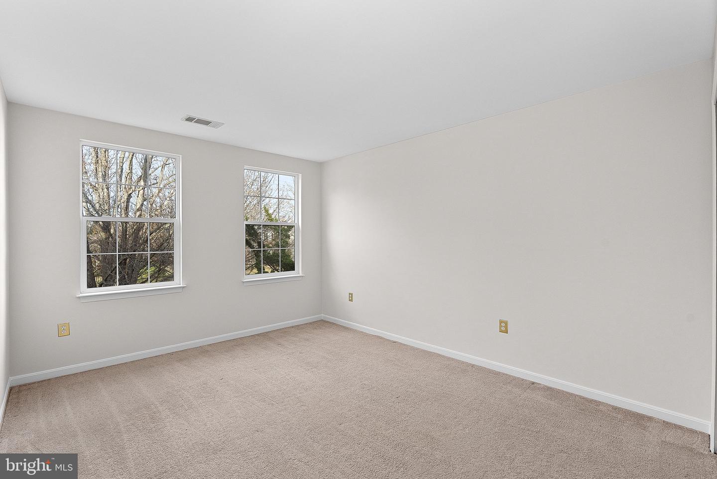 312 RIDING TRAIL CT NW, LEESBURG, Virginia 20176, 5 Bedrooms Bedrooms, ,3 BathroomsBathrooms,Residential,For sale,312 RIDING TRAIL CT NW,VALO2110410 MLS # VALO2110410