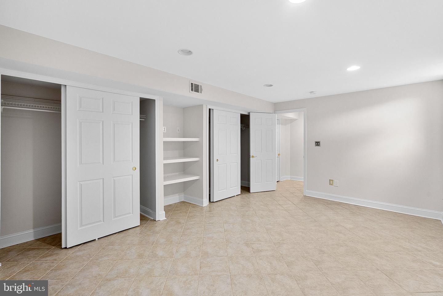 312 RIDING TRAIL CT NW, LEESBURG, Virginia 20176, 5 Bedrooms Bedrooms, ,3 BathroomsBathrooms,Residential,For sale,312 RIDING TRAIL CT NW,VALO2110410 MLS # VALO2110410