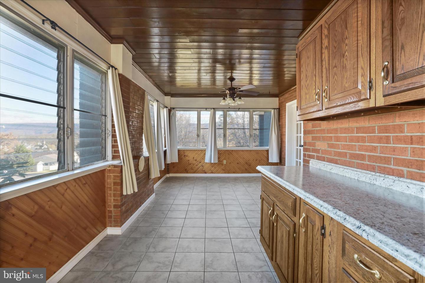 508 MASSANUTTEN HTS, WOODSTOCK, Virginia 22664, 4 Bedrooms Bedrooms, 10 Rooms Rooms,2 BathroomsBathrooms,Residential,For sale,508 MASSANUTTEN HTS,VASH2013024 MLS # VASH2013024 508 MASSANUTTEN HTS, WOODSTOCK, Virginia 22664, 4 Bedrooms Bedrooms, 10 Rooms Rooms,2 BathroomsBathrooms,Residential,For sale,508 MASSANUTTEN HTS,VASH2013024 MLS # VASH2013024