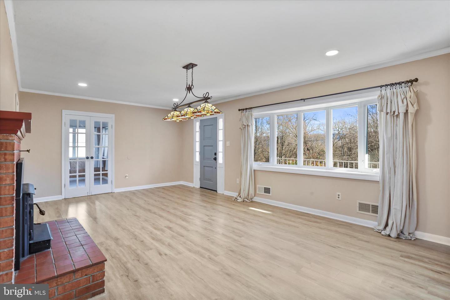 508 MASSANUTTEN HTS, WOODSTOCK, Virginia 22664, 4 Bedrooms Bedrooms, 10 Rooms Rooms,2 BathroomsBathrooms,Residential,For sale,508 MASSANUTTEN HTS,VASH2013024 MLS # VASH2013024 508 MASSANUTTEN HTS, WOODSTOCK, Virginia 22664, 4 Bedrooms Bedrooms, 10 Rooms Rooms,2 BathroomsBathrooms,Residential,For sale,508 MASSANUTTEN HTS,VASH2013024 MLS # VASH2013024