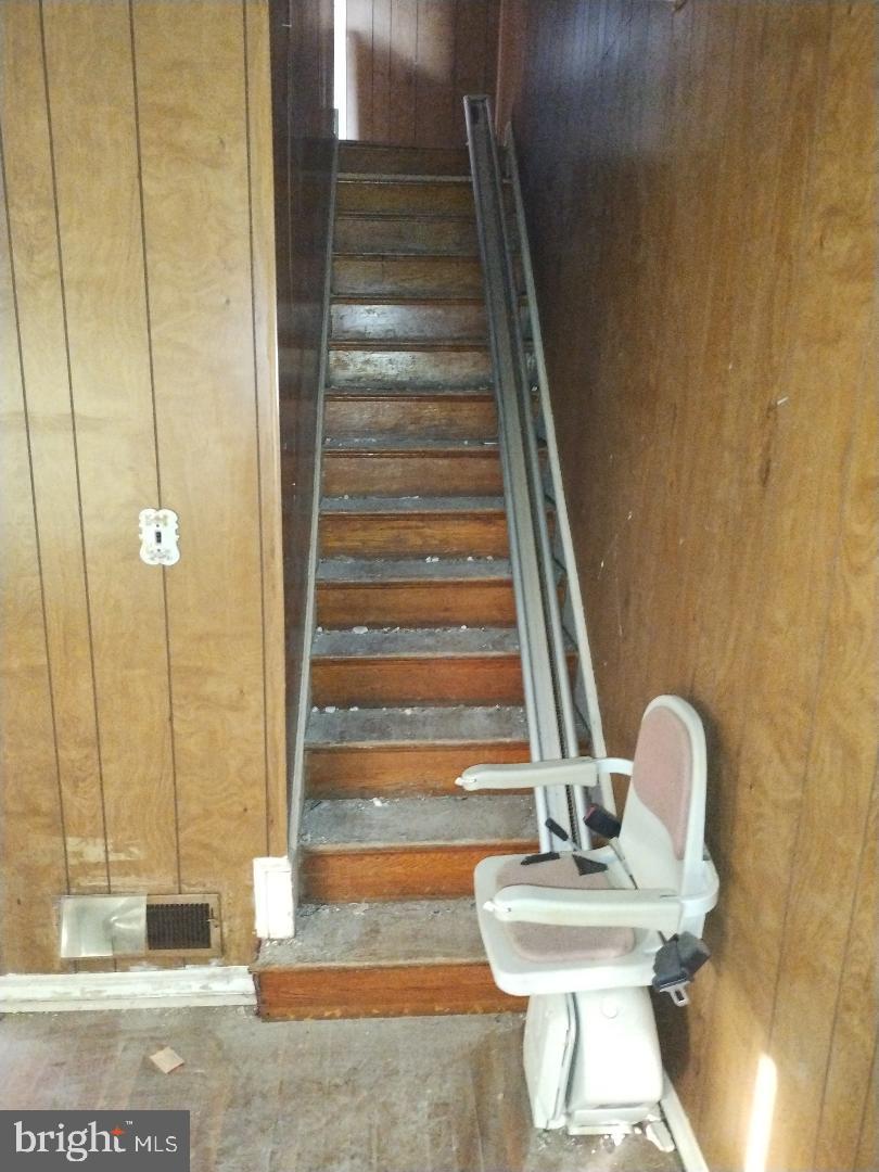 38 SHERIDAN ST NE, WASHINGTON, District Of Columbia 20011, 3 Bedrooms Bedrooms, 6 Rooms Rooms,1 BathroomBathrooms,Residential,For sale,38 SHERIDAN ST NE,DCDC2241724 MLS # DCDC2241724