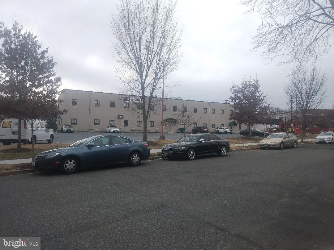 38 SHERIDAN ST NE, WASHINGTON, District Of Columbia 20011, 3 Bedrooms Bedrooms, 6 Rooms Rooms,1 BathroomBathrooms,Residential,For sale,38 SHERIDAN ST NE,DCDC2241724 MLS # DCDC2241724