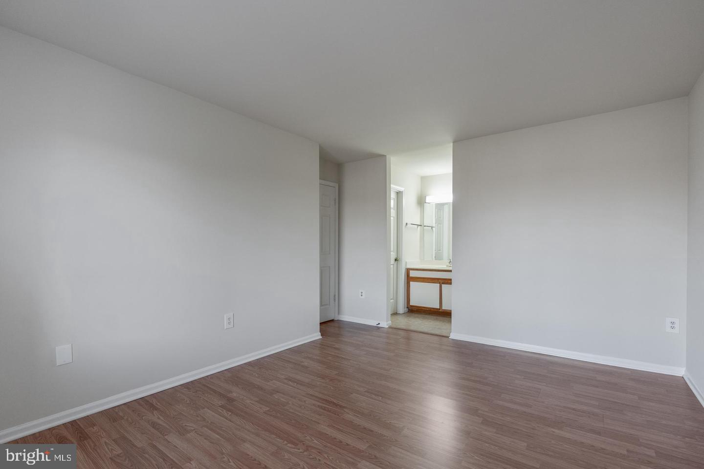 8383 BUTTRESS LN #302, MANASSAS, Virginia 20110, 2 Bedrooms Bedrooms, 3 Rooms Rooms,1 BathroomBathrooms,Residential,For sale,8383 BUTTRESS LN #302,VAMN2009968 MLS # VAMN2009968 8383 BUTTRESS LN #302, MANASSAS, Virginia 20110, 2 Bedrooms Bedrooms, 3 Rooms Rooms,1 BathroomBathrooms,Residential,For sale,8383 BUTTRESS LN #302,VAMN2009968 MLS # VAMN2009968