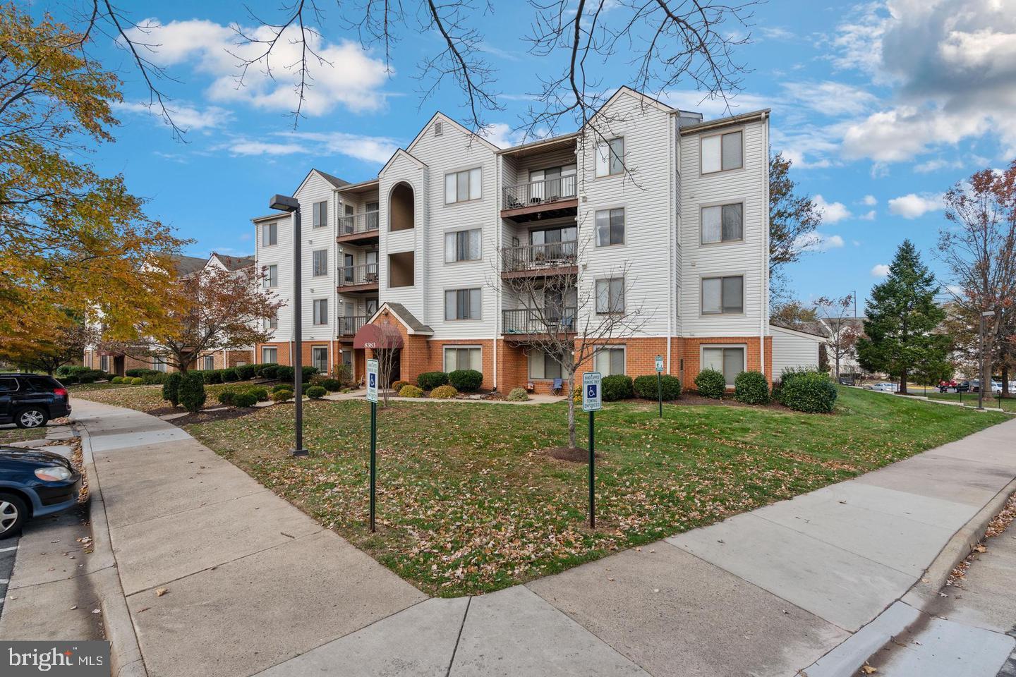 8383 BUTTRESS LN #302, MANASSAS, Virginia 20110, 2 Bedrooms Bedrooms, 3 Rooms Rooms,1 BathroomBathrooms,Residential,For sale,8383 BUTTRESS LN #302,VAMN2009968 MLS # VAMN2009968 8383 BUTTRESS LN #302, MANASSAS, Virginia 20110, 2 Bedrooms Bedrooms, 3 Rooms Rooms,1 BathroomBathrooms,Residential,For sale,8383 BUTTRESS LN #302,VAMN2009968 MLS # VAMN2009968