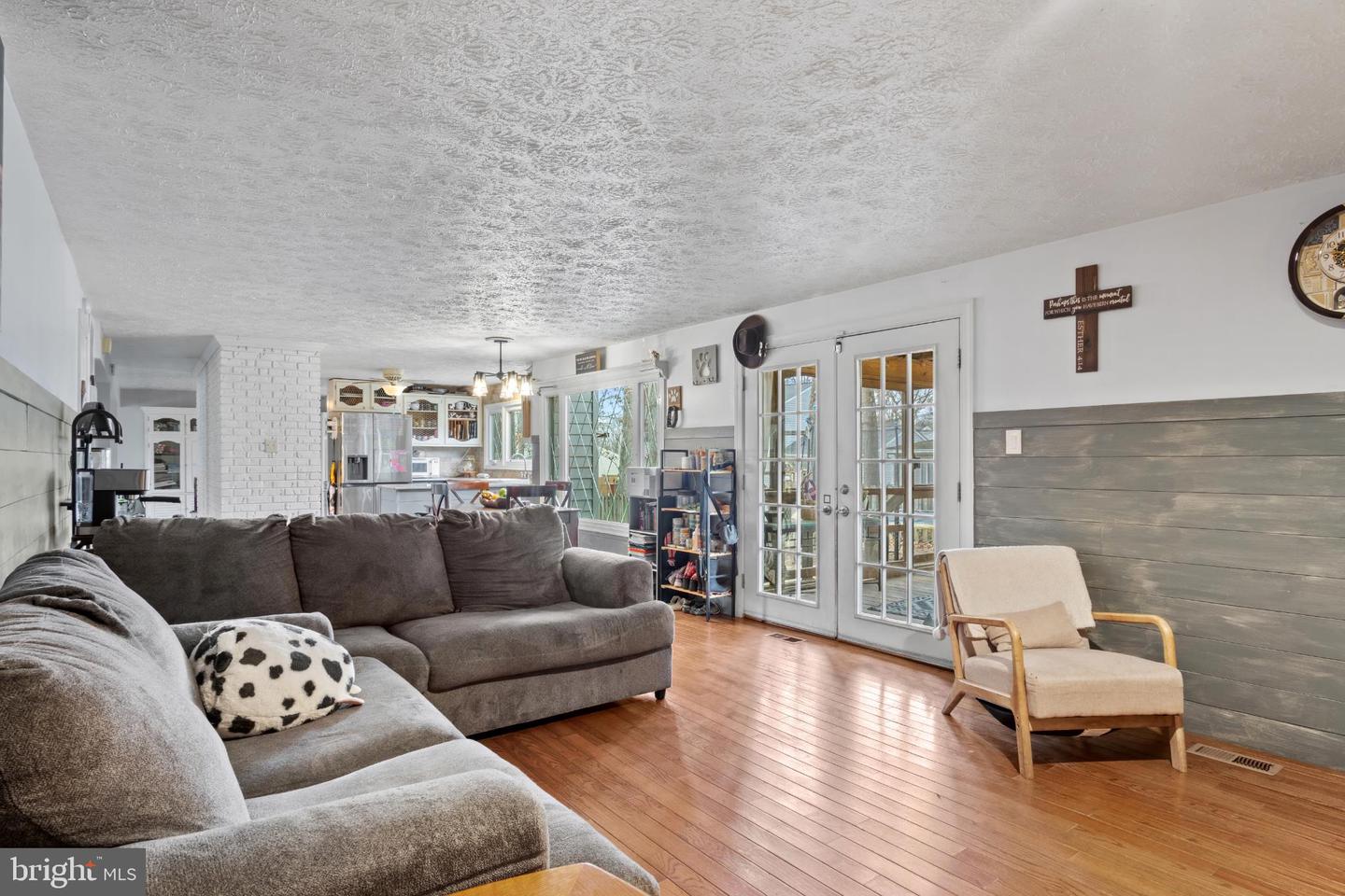 15500 LAUREL RIDGE RD, DUMFRIES, Virginia 22025, 3 Bedrooms Bedrooms, 13 Rooms Rooms,3 BathroomsBathrooms,Residential,For sale,15500 LAUREL RIDGE RD,VAPW2110866 MLS # VAPW2110866