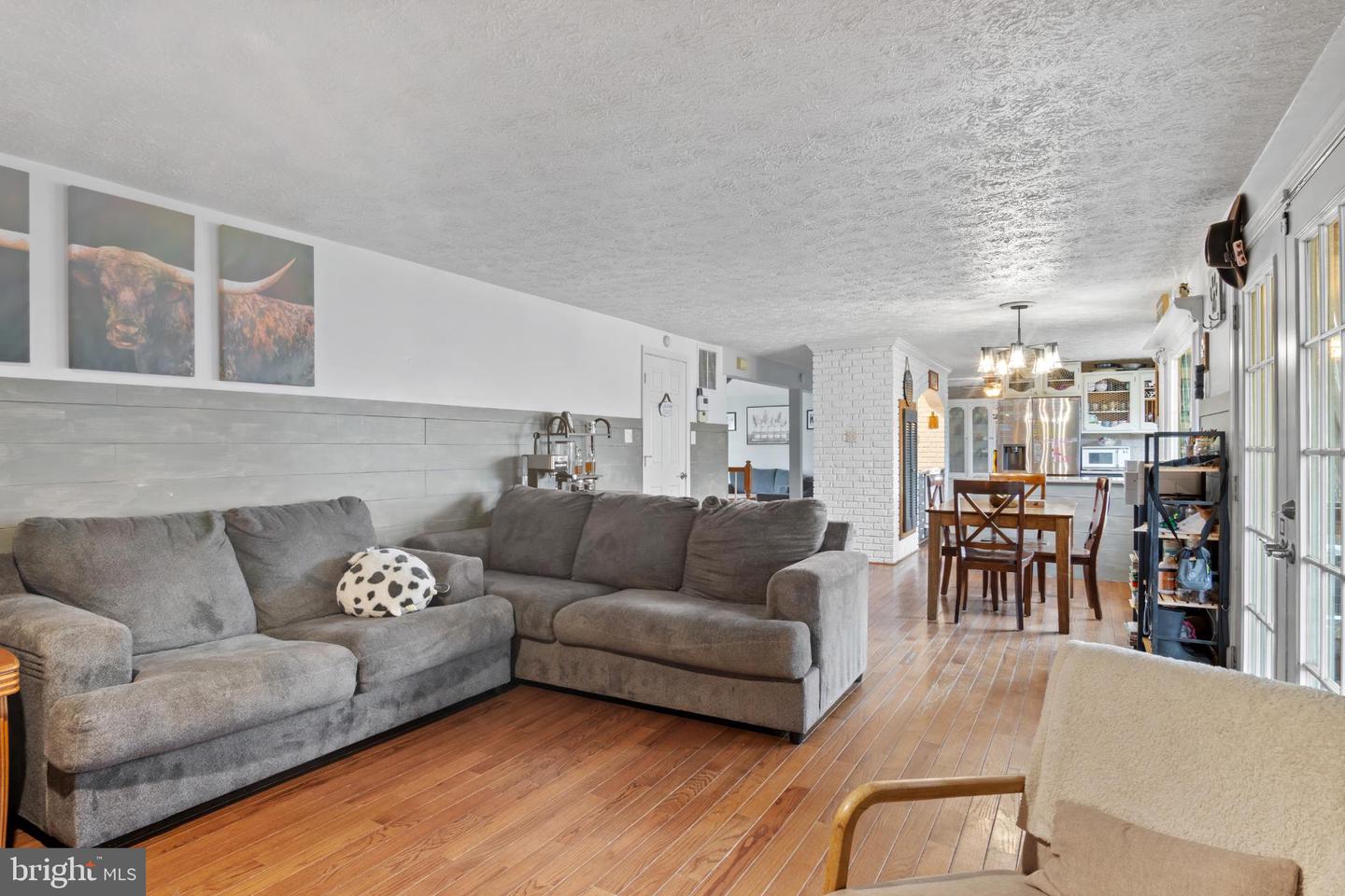 15500 LAUREL RIDGE RD, DUMFRIES, Virginia 22025, 3 Bedrooms Bedrooms, 13 Rooms Rooms,3 BathroomsBathrooms,Residential,For sale,15500 LAUREL RIDGE RD,VAPW2110866 MLS # VAPW2110866