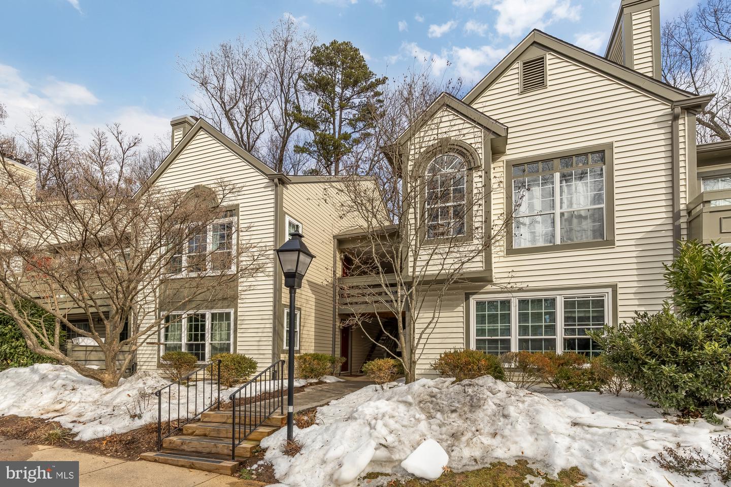 2221 LOVEDALE LN #202B, RESTON, Virginia 20191, 2 Bedrooms Bedrooms, ,1 BathroomBathrooms,Residential,For sale,2221 LOVEDALE LN #202B,VAFX2289828 MLS # VAFX2289828