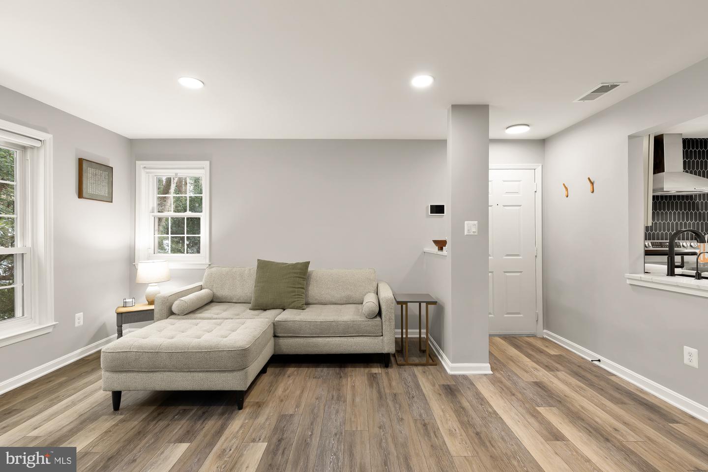 2221 LOVEDALE LN #202B, RESTON, Virginia 20191, 2 Bedrooms Bedrooms, ,1 BathroomBathrooms,Residential,For sale,2221 LOVEDALE LN #202B,VAFX2289828 MLS # VAFX2289828