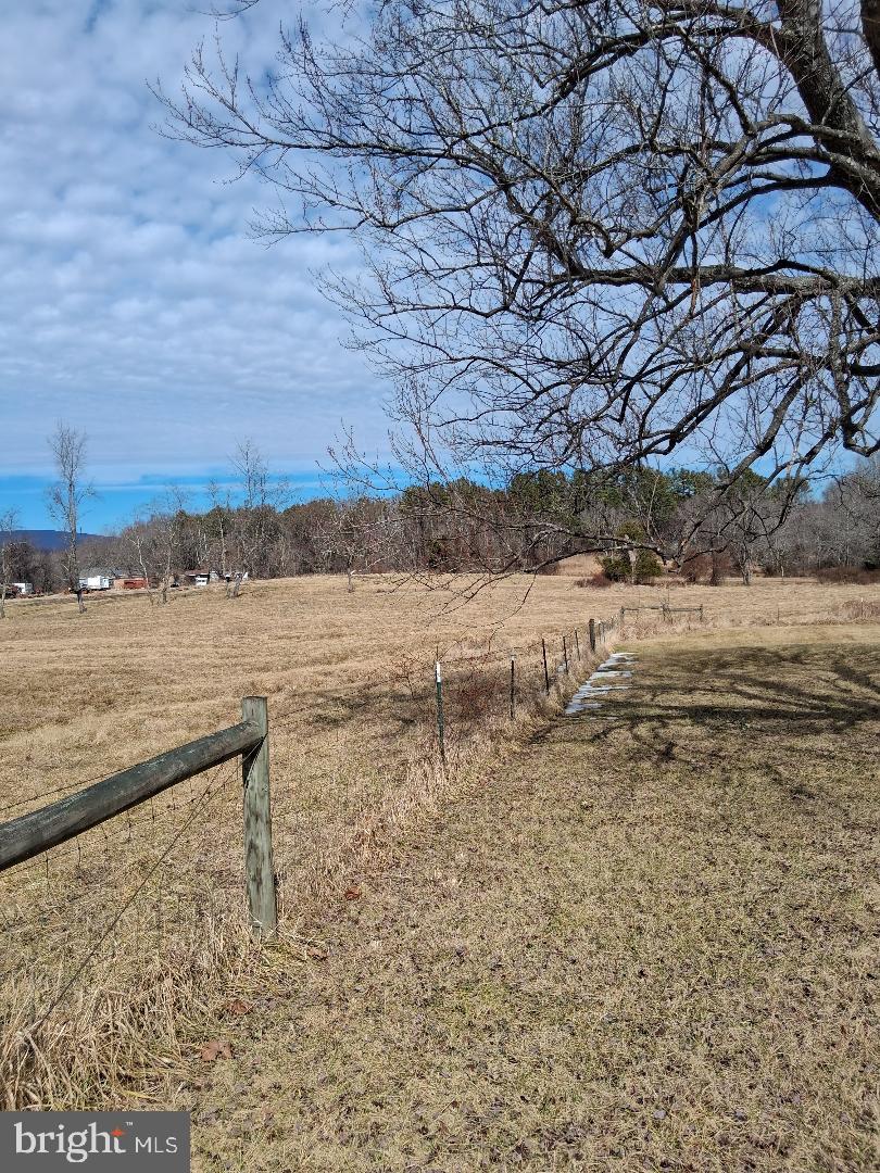 369-A ROCK MILLS RD #A, WASHINGTON, Virginia 22747, ,Land,For sale,369-A ROCK MILLS RD #A,VARP2002502 MLS # VARP2002502