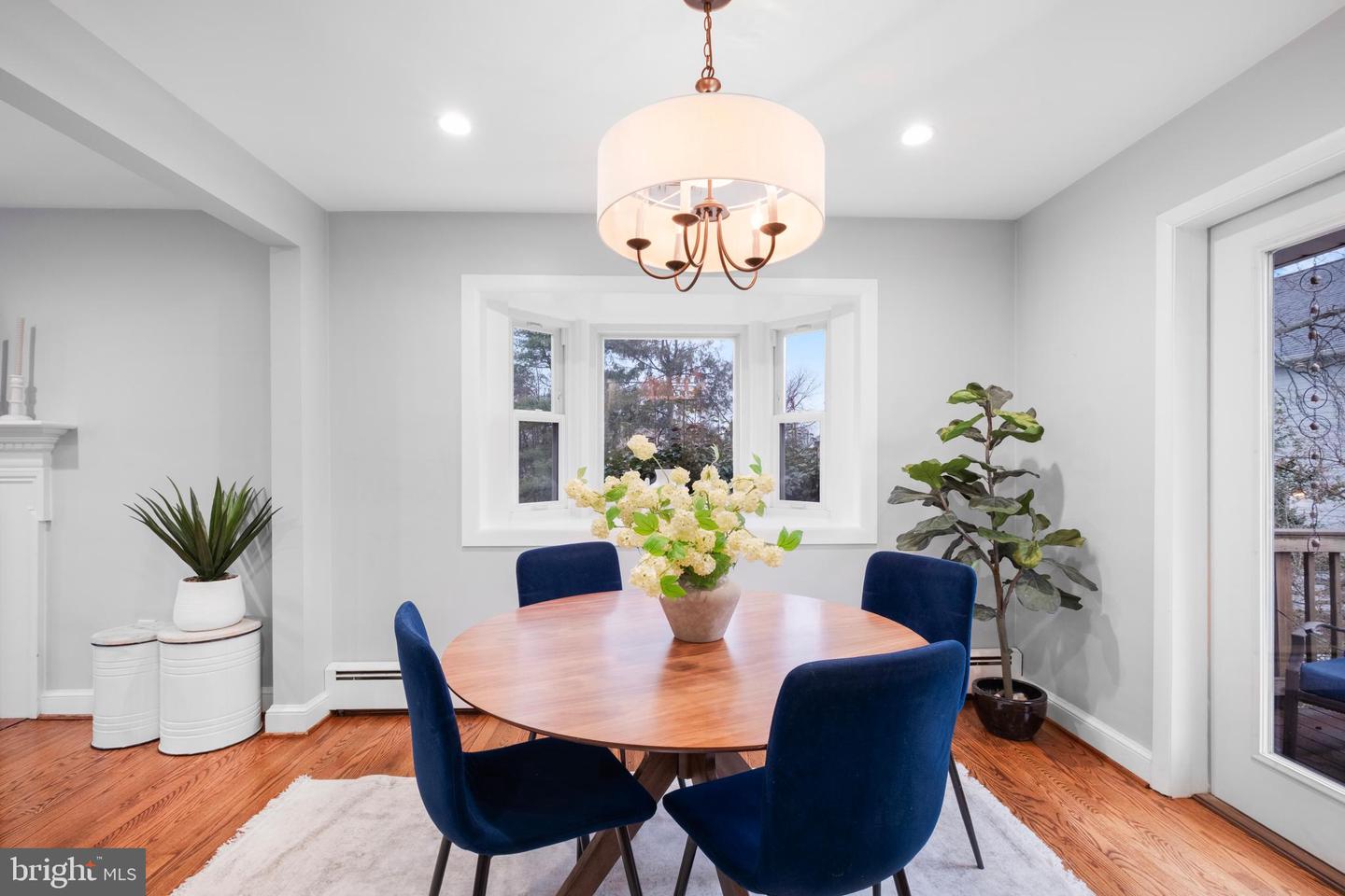 2504 KENILWORTH ST N, ARLINGTON, Virginia 22207, 3 Bedrooms Bedrooms, ,2 BathroomsBathrooms,Residential,For sale,2504 KENILWORTH ST N,VAAR2068734 MLS # VAAR2068734