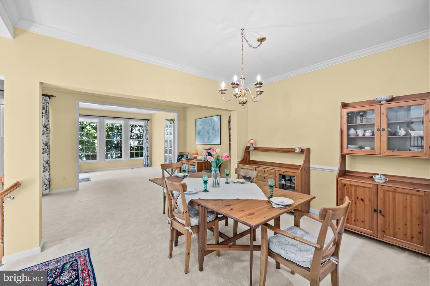 4925 WAPLE LN, ALEXANDRIA, Virginia 22304, 3 Bedrooms Bedrooms, ,2 BathroomsBathrooms,Residential,For sale,4925 WAPLE LN,VAAX2054158 MLS # VAAX2054158