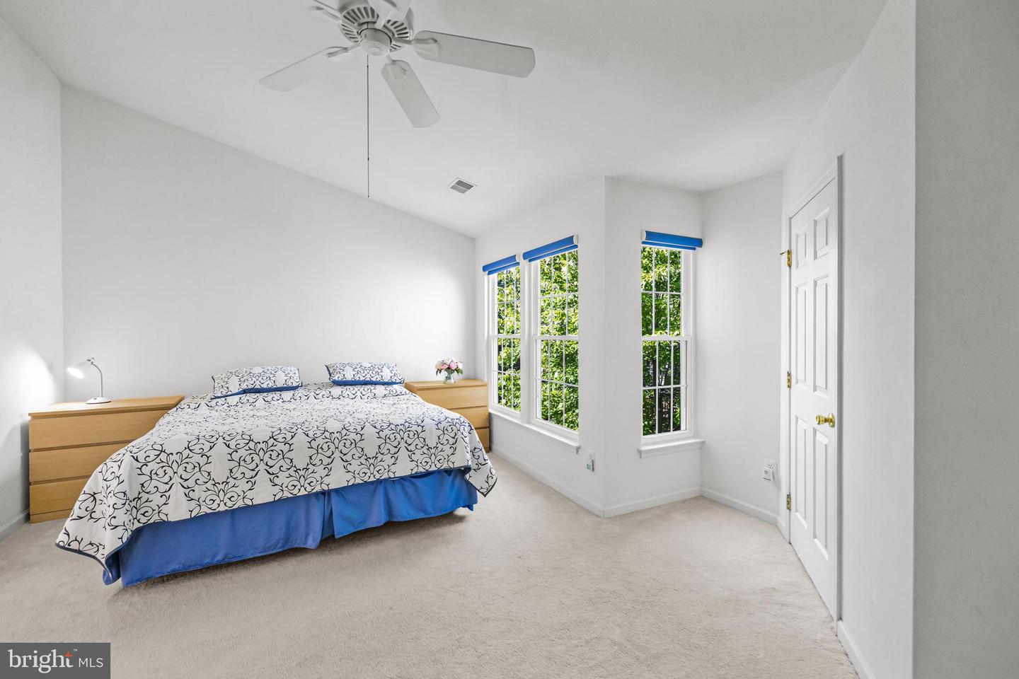 4925 WAPLE LN, ALEXANDRIA, Virginia 22304, 3 Bedrooms Bedrooms, ,2 BathroomsBathrooms,Residential,For sale,4925 WAPLE LN,VAAX2054158 MLS # VAAX2054158