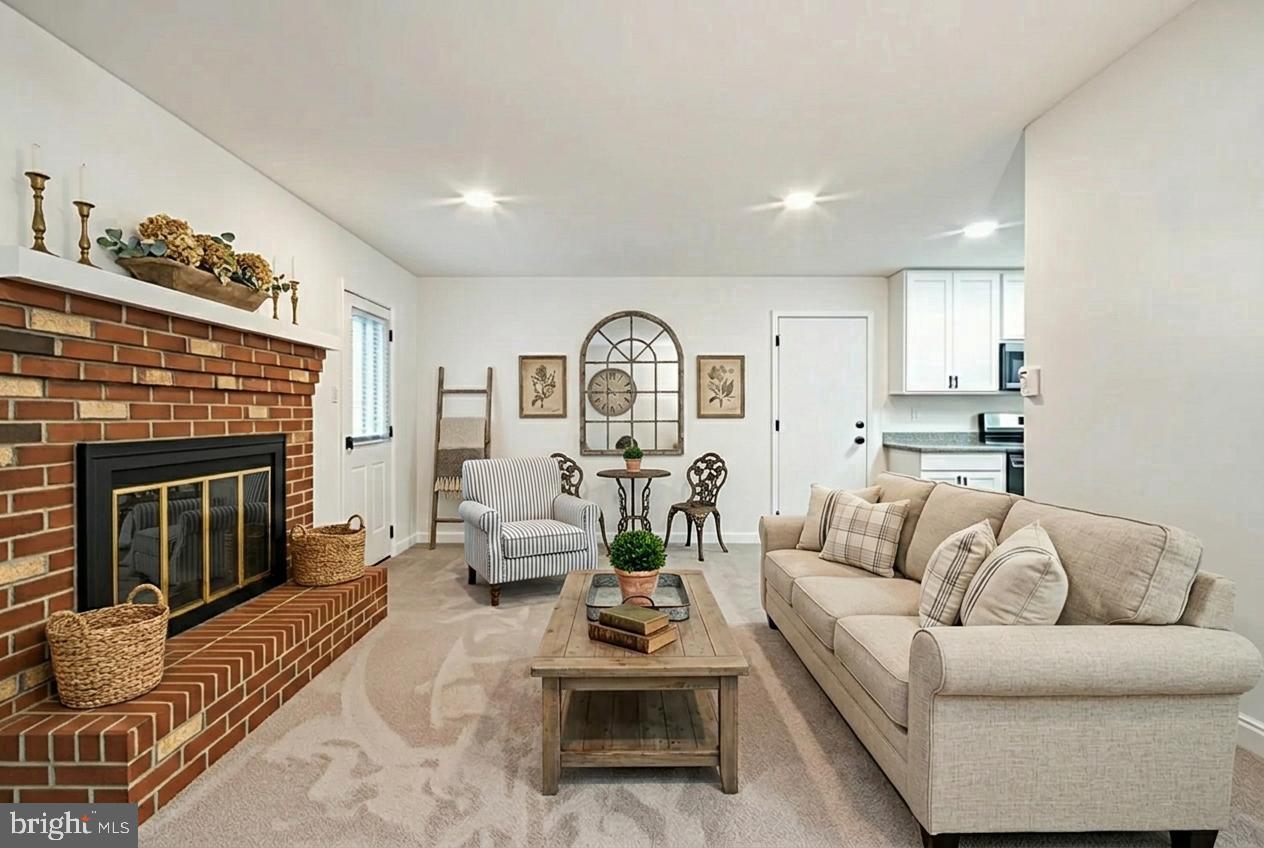 6113 RIDGE TREE RD, FREDERICKSBURG, Virginia 22407, 3 Bedrooms Bedrooms, ,2 BathroomsBathrooms,Residential,For sale,6113 RIDGE TREE RD,VASP2039348 MLS # VASP2039348