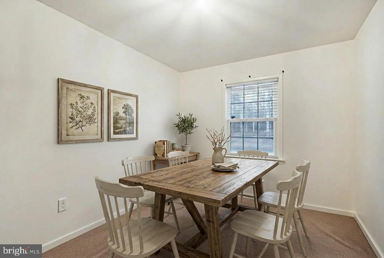 6113 RIDGE TREE RD, FREDERICKSBURG, Virginia 22407, 3 Bedrooms Bedrooms, ,2 BathroomsBathrooms,Residential,For sale,6113 RIDGE TREE RD,VASP2039348 MLS # VASP2039348