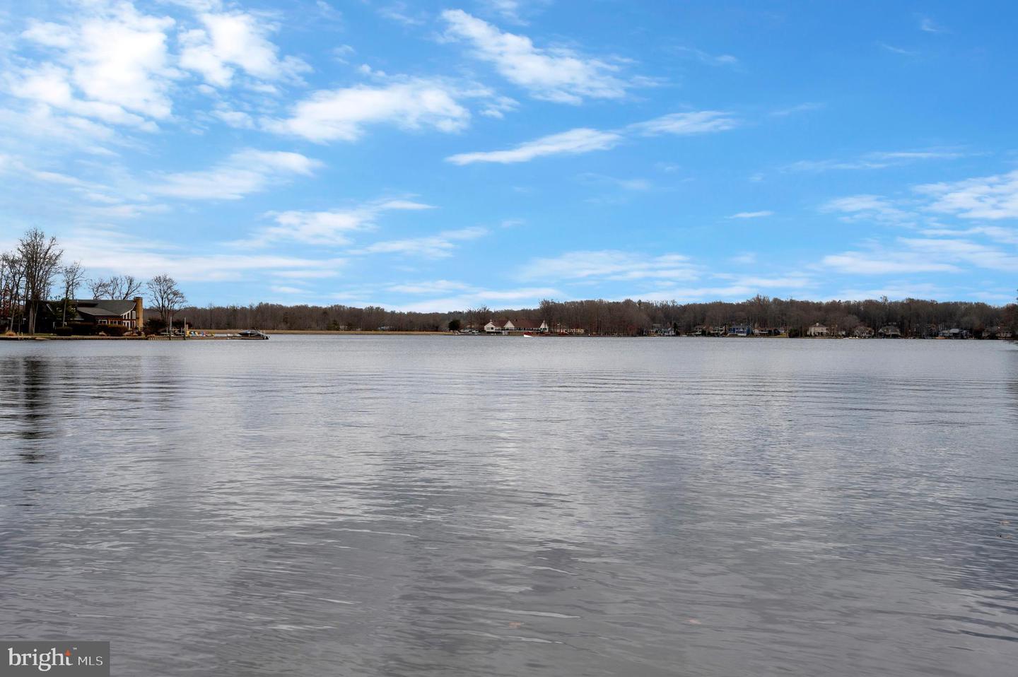 221 WAKEFIELD DR, LOCUST GROVE, Virginia 22508, 5 Bedrooms Bedrooms, 13 Rooms Rooms,3 BathroomsBathrooms,Residential,For sale,221 WAKEFIELD DR,VAOR2013346 MLS # VAOR2013346