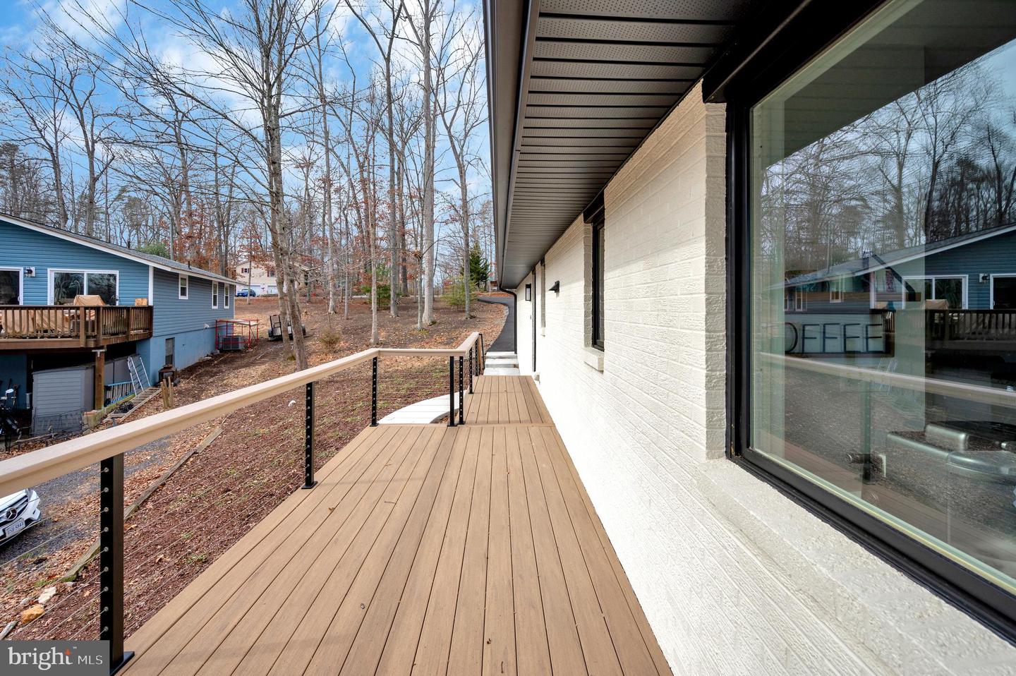 221 WAKEFIELD DR, LOCUST GROVE, Virginia 22508, 5 Bedrooms Bedrooms, 13 Rooms Rooms,3 BathroomsBathrooms,Residential,For sale,221 WAKEFIELD DR,VAOR2013346 MLS # VAOR2013346