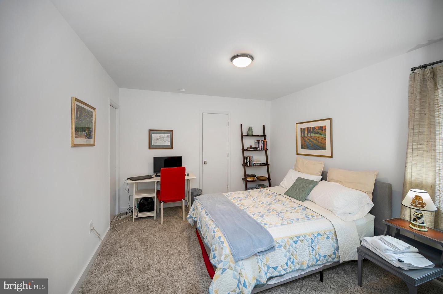 221 WAKEFIELD DR, LOCUST GROVE, Virginia 22508, 5 Bedrooms Bedrooms, 13 Rooms Rooms,3 BathroomsBathrooms,Residential,For sale,221 WAKEFIELD DR,VAOR2013346 MLS # VAOR2013346