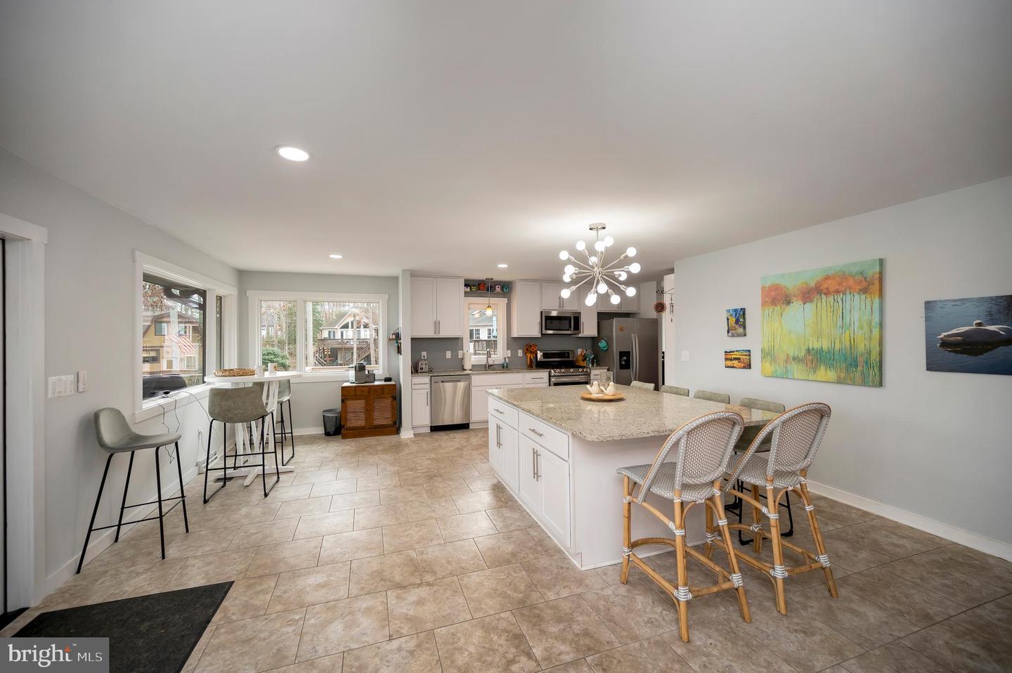 221 WAKEFIELD DR, LOCUST GROVE, Virginia 22508, 5 Bedrooms Bedrooms, 13 Rooms Rooms,3 BathroomsBathrooms,Residential,For sale,221 WAKEFIELD DR,VAOR2013346 MLS # VAOR2013346