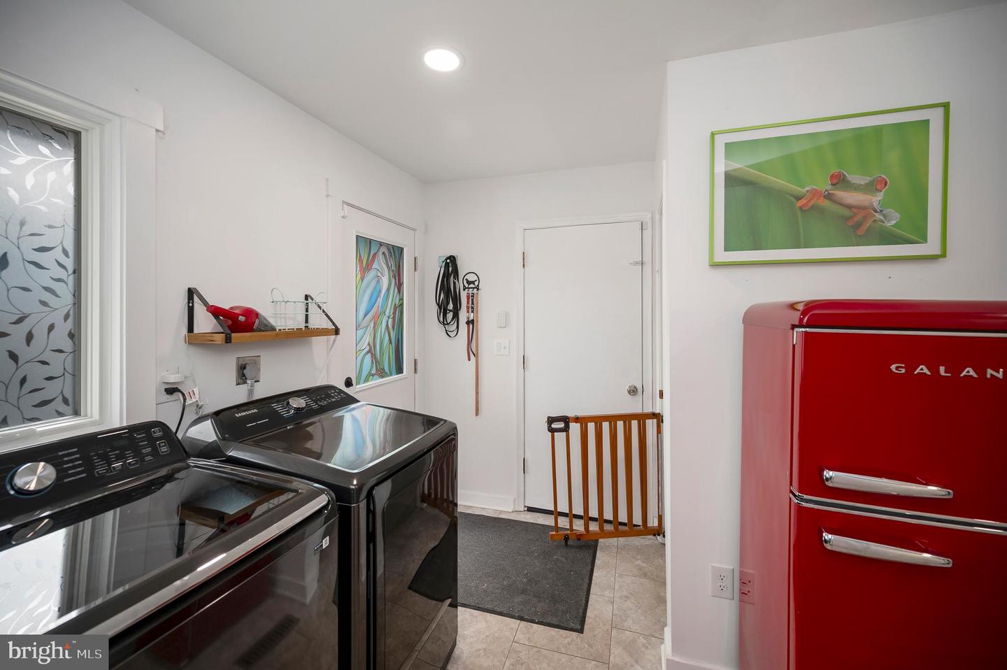 221 WAKEFIELD DR, LOCUST GROVE, Virginia 22508, 5 Bedrooms Bedrooms, 13 Rooms Rooms,3 BathroomsBathrooms,Residential,For sale,221 WAKEFIELD DR,VAOR2013346 MLS # VAOR2013346