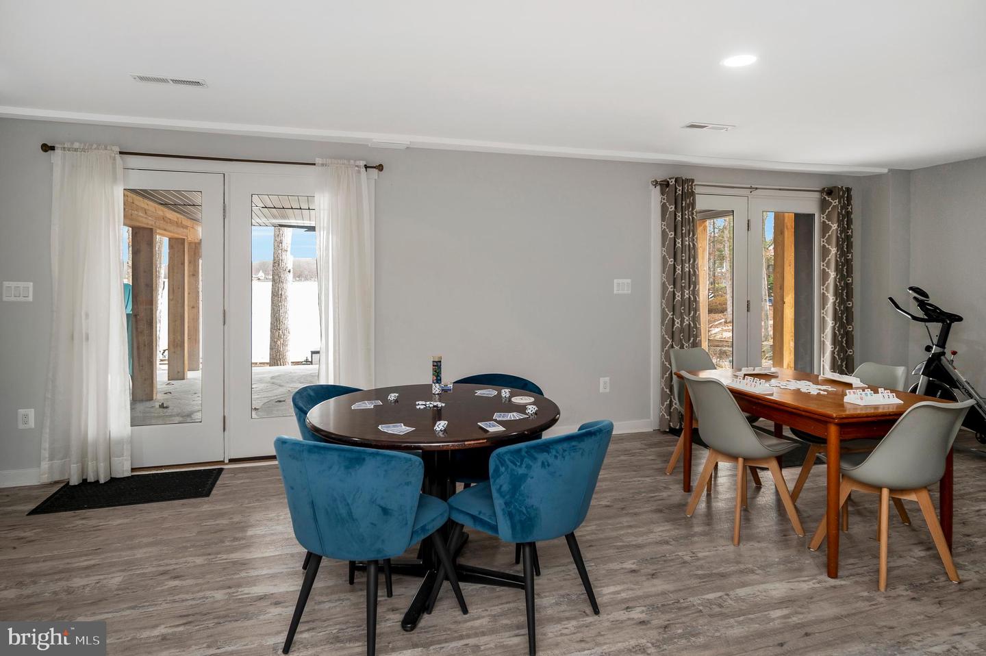 221 WAKEFIELD DR, LOCUST GROVE, Virginia 22508, 5 Bedrooms Bedrooms, 13 Rooms Rooms,3 BathroomsBathrooms,Residential,For sale,221 WAKEFIELD DR,VAOR2013346 MLS # VAOR2013346