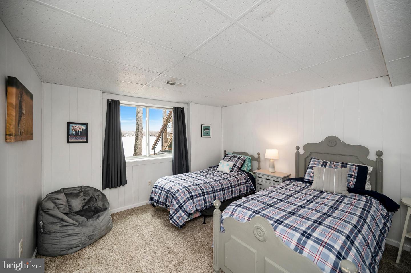 221 WAKEFIELD DR, LOCUST GROVE, Virginia 22508, 5 Bedrooms Bedrooms, 13 Rooms Rooms,3 BathroomsBathrooms,Residential,For sale,221 WAKEFIELD DR,VAOR2013346 MLS # VAOR2013346