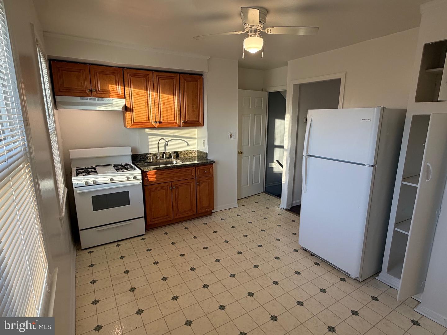 818 DIVISION AVE NE, WASHINGTON, District Of Columbia 20019, 2 Bedrooms Bedrooms, ,1 BathroomBathrooms,Residential,For sale,818 DIVISION AVE NE,DCDC2247514 MLS # DCDC2247514