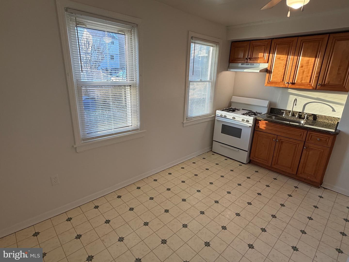 818 DIVISION AVE NE, WASHINGTON, District Of Columbia 20019, 2 Bedrooms Bedrooms, ,1 BathroomBathrooms,Residential,For sale,818 DIVISION AVE NE,DCDC2247514 MLS # DCDC2247514