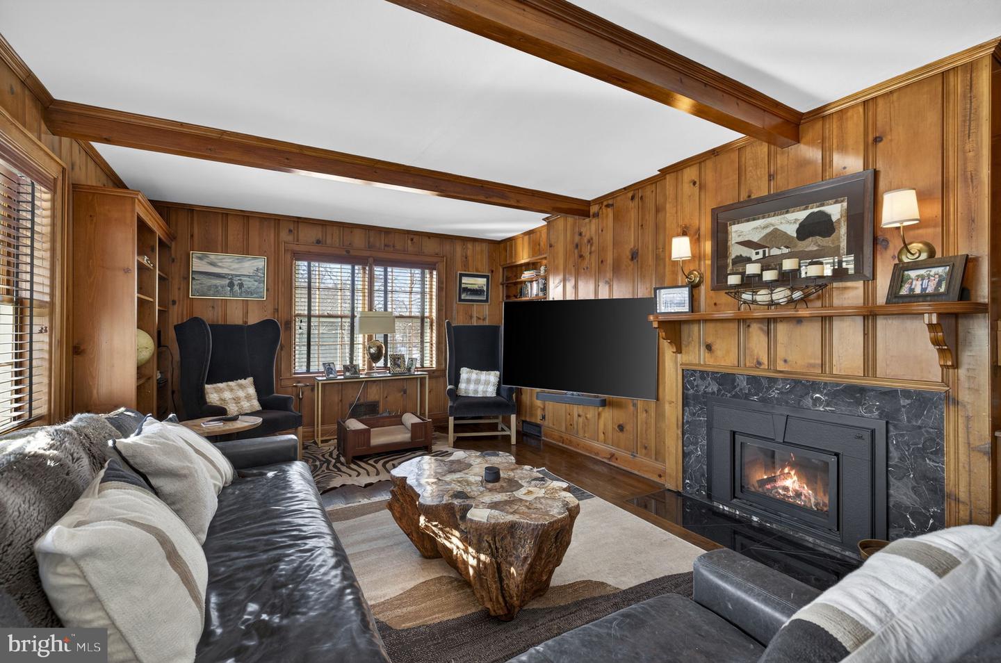 100 COUNTRY CLUB CIR, WINCHESTER, Virginia 22602, 5 Bedrooms Bedrooms, ,4 BathroomsBathrooms,Residential,For sale,100 COUNTRY CLUB CIR,VAFV2039762 MLS # VAFV2039762