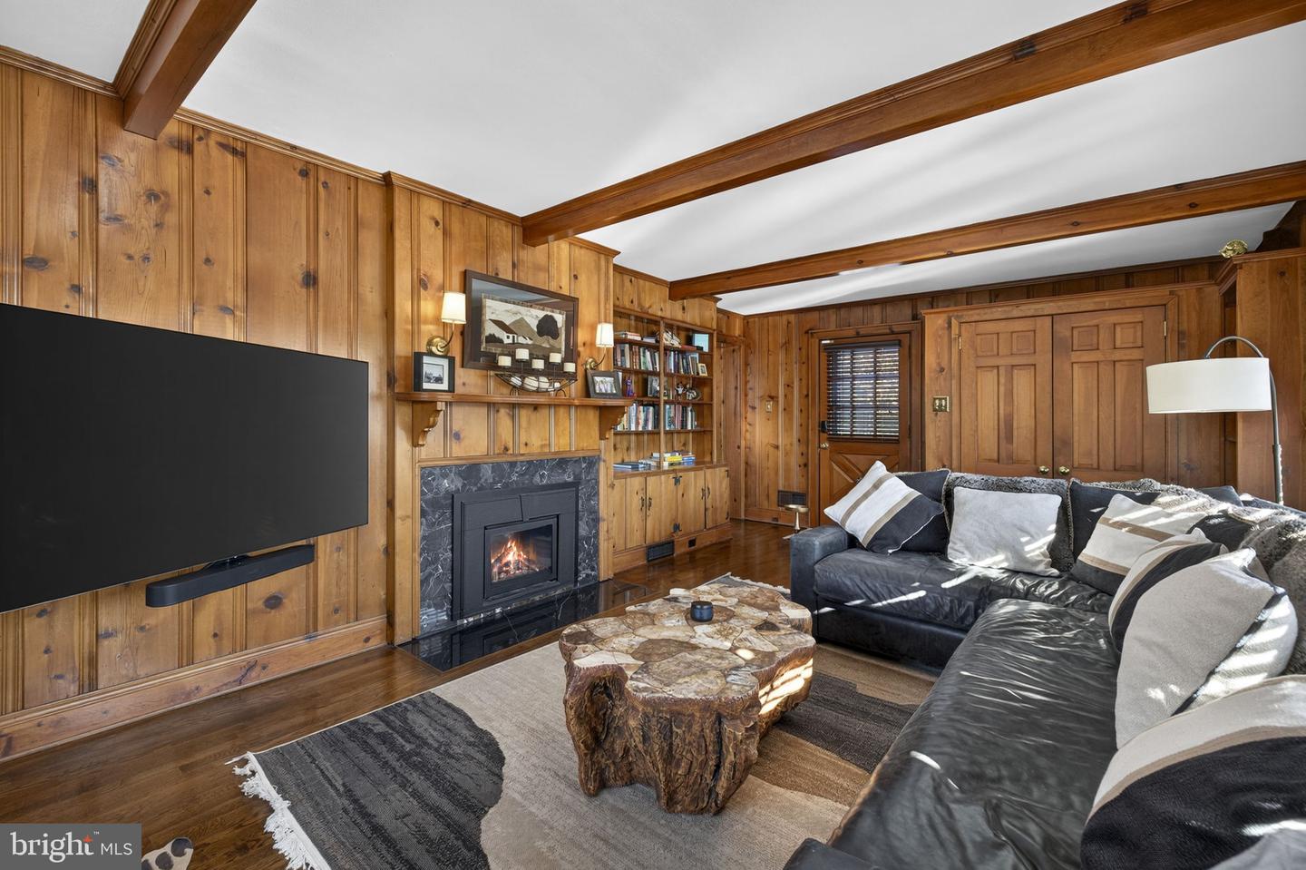 100 COUNTRY CLUB CIR, WINCHESTER, Virginia 22602, 5 Bedrooms Bedrooms, ,4 BathroomsBathrooms,Residential,For sale,100 COUNTRY CLUB CIR,VAFV2039762 MLS # VAFV2039762