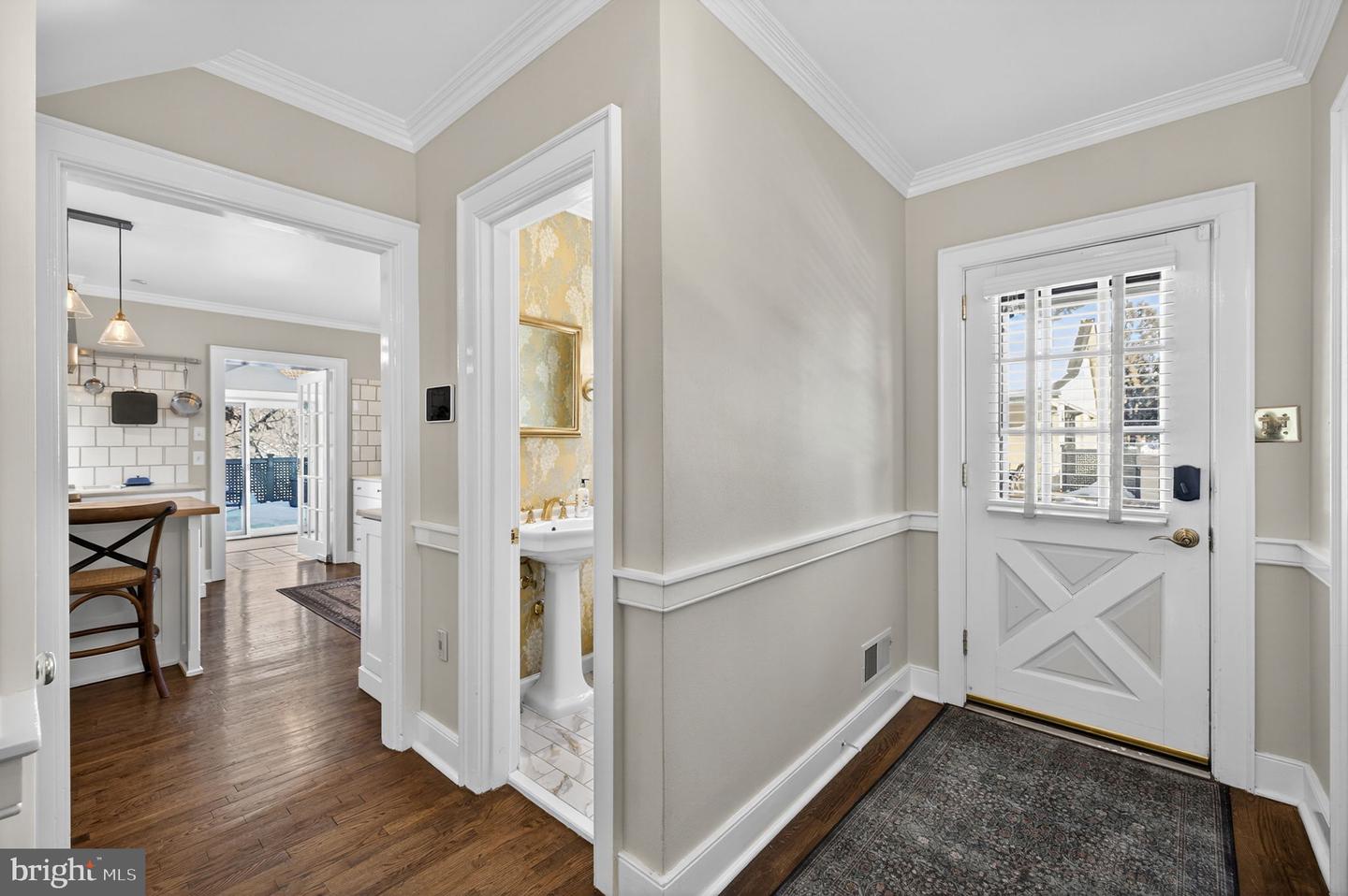 100 COUNTRY CLUB CIR, WINCHESTER, Virginia 22602, 5 Bedrooms Bedrooms, ,4 BathroomsBathrooms,Residential,For sale,100 COUNTRY CLUB CIR,VAFV2039762 MLS # VAFV2039762