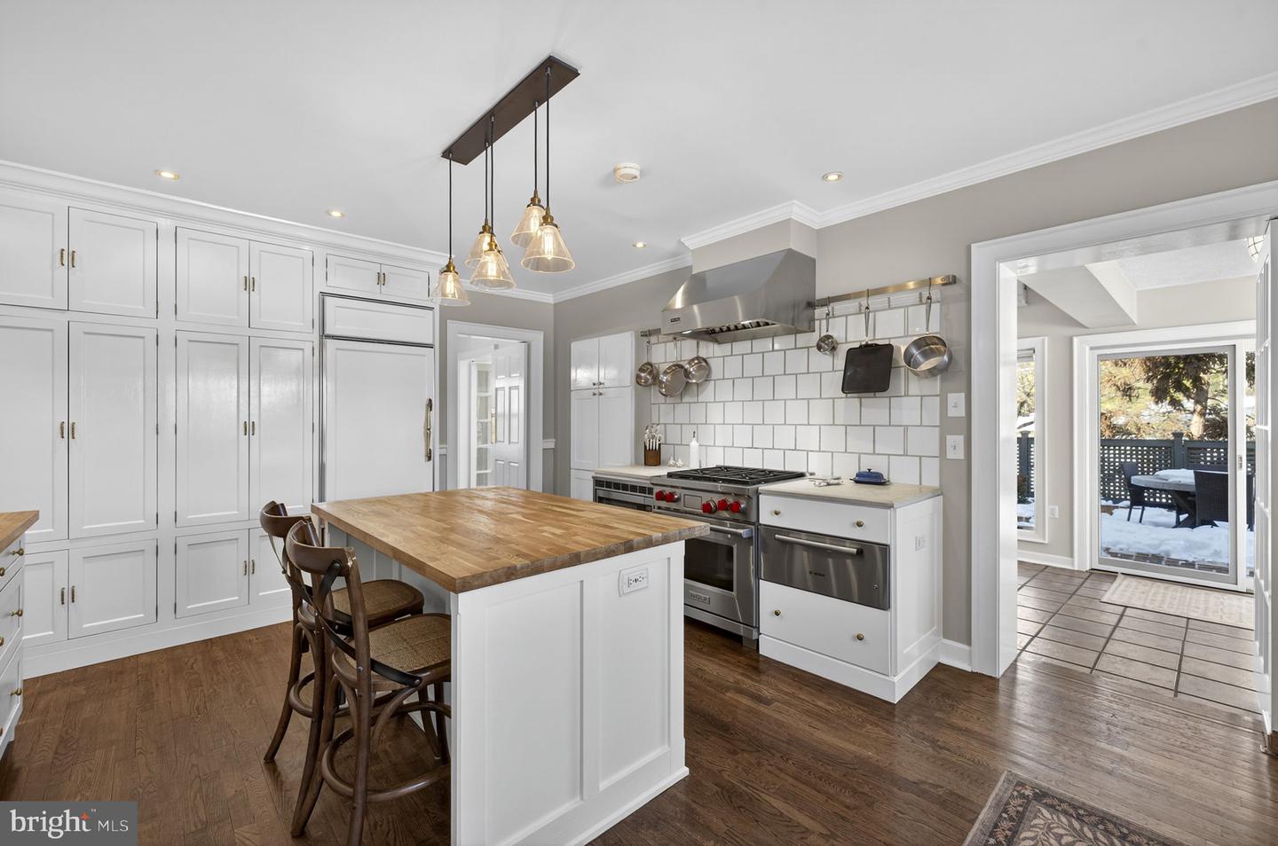 100 COUNTRY CLUB CIR, WINCHESTER, Virginia 22602, 5 Bedrooms Bedrooms, ,4 BathroomsBathrooms,Residential,For sale,100 COUNTRY CLUB CIR,VAFV2039762 MLS # VAFV2039762