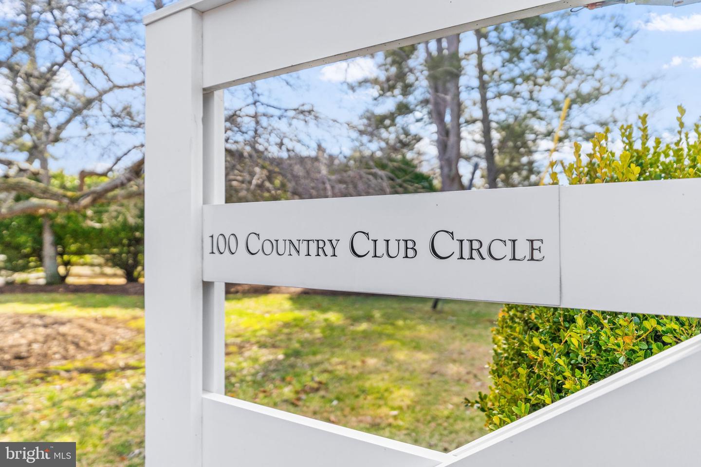 100 COUNTRY CLUB CIR, WINCHESTER, Virginia 22602, 5 Bedrooms Bedrooms, ,4 BathroomsBathrooms,Residential,For sale,100 COUNTRY CLUB CIR,VAFV2039762 MLS # VAFV2039762