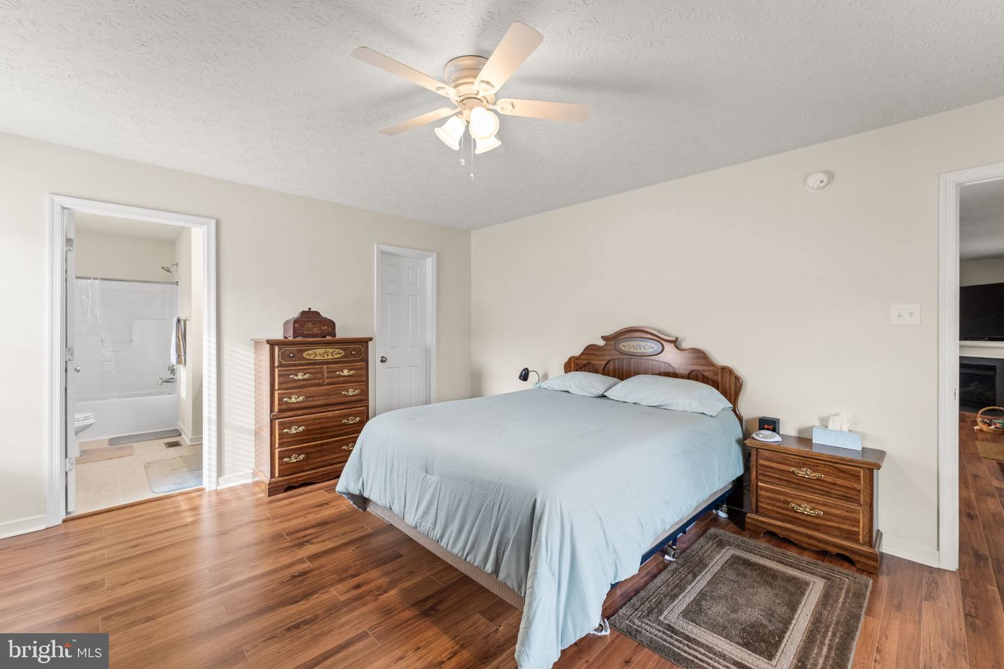 388 BERRY RIDGE RD, TAPPAHANNOCK, Virginia 22560, 3 Bedrooms Bedrooms, 5 Rooms Rooms,2 BathroomsBathrooms,Residential,For sale,388 BERRY RIDGE RD,VAES2002114 MLS # VAES2002114