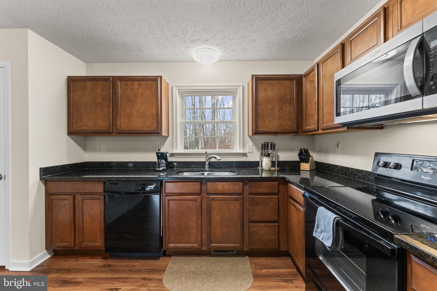 388 BERRY RIDGE RD, TAPPAHANNOCK, Virginia 22560, 3 Bedrooms Bedrooms, 5 Rooms Rooms,2 BathroomsBathrooms,Residential,For sale,388 BERRY RIDGE RD,VAES2002114 MLS # VAES2002114