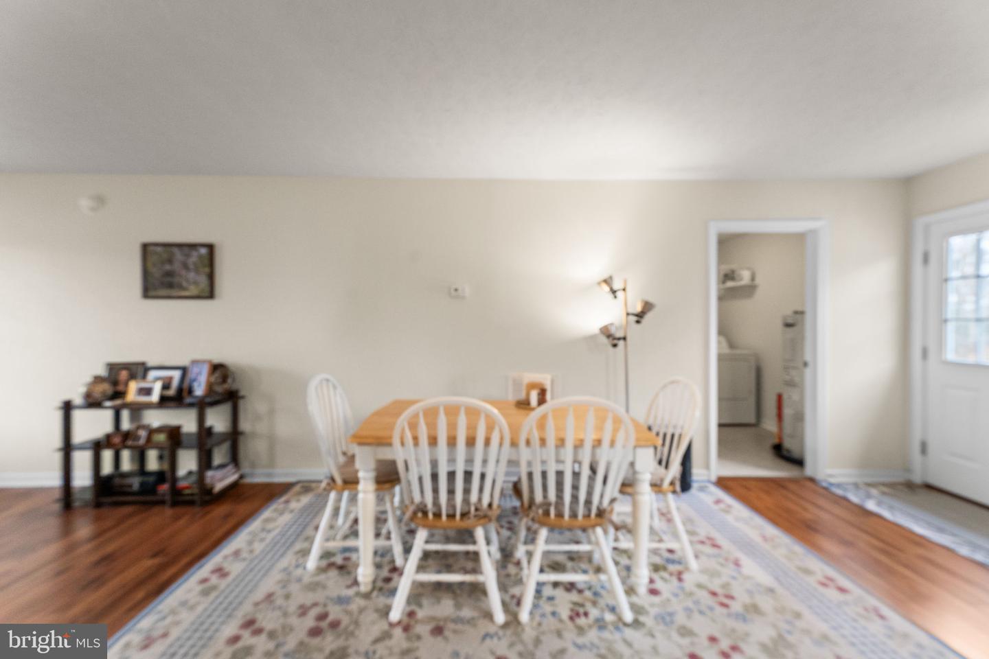 388 BERRY RIDGE RD, TAPPAHANNOCK, Virginia 22560, 3 Bedrooms Bedrooms, 5 Rooms Rooms,2 BathroomsBathrooms,Residential,For sale,388 BERRY RIDGE RD,VAES2002114 MLS # VAES2002114