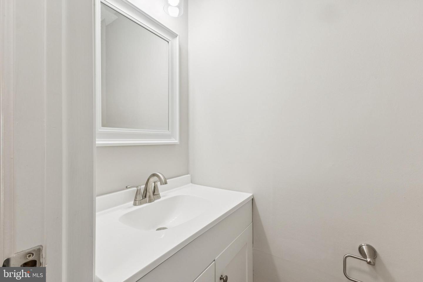 8545 BLUE ROCK LN, LORTON, Virginia 22079, 2 Bedrooms Bedrooms, ,1 BathroomBathrooms,Residential,For sale,8545 BLUE ROCK LN,VAFX2292762 MLS # VAFX2292762