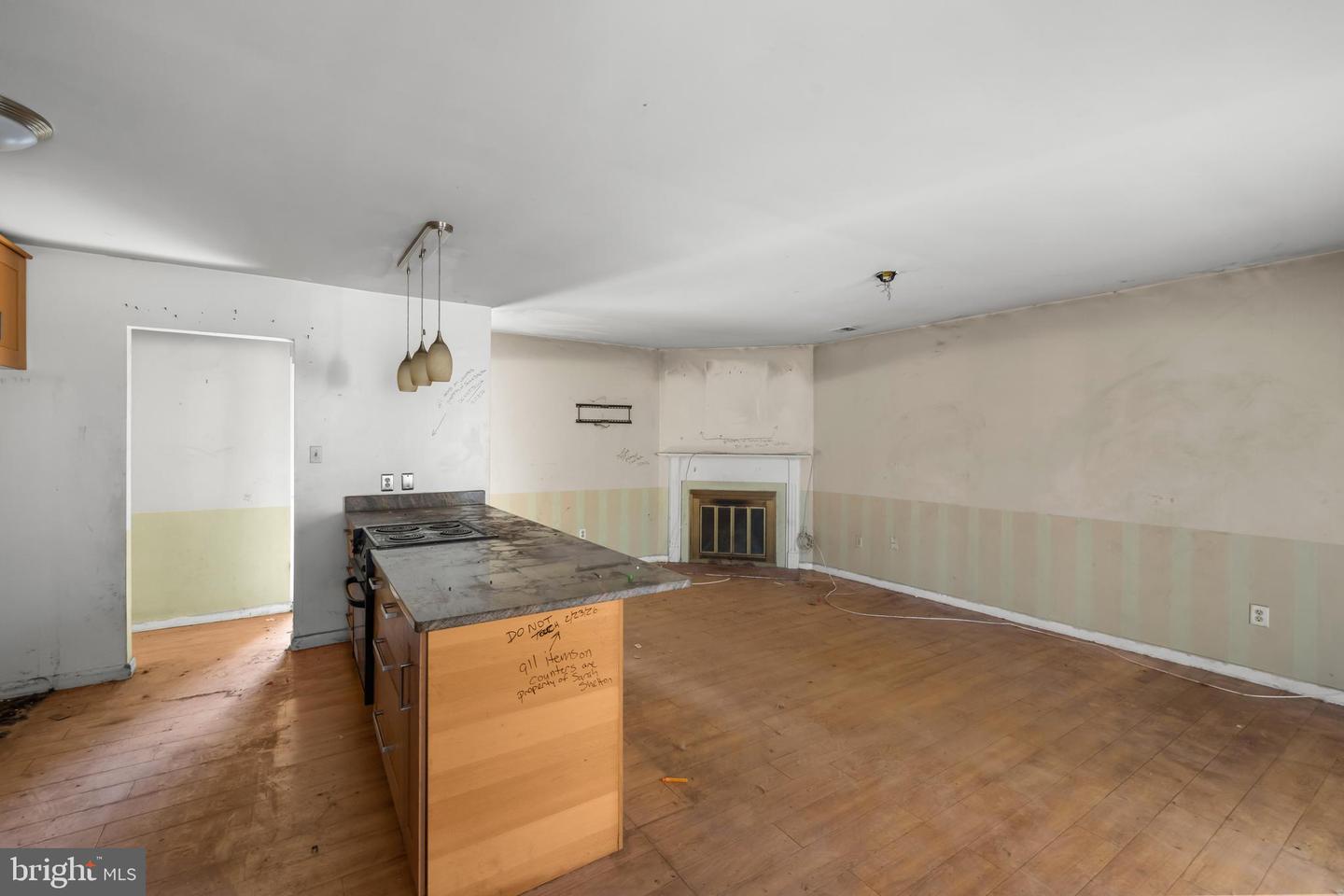 11308 GEDDYS CT, RESTON, Virginia 20191, 3 Bedrooms Bedrooms, ,1 BathroomBathrooms,Residential,For sale,11308 GEDDYS CT,VAFX2292854 MLS # VAFX2292854 11308 GEDDYS CT, RESTON, Virginia 20191, 3 Bedrooms Bedrooms, ,1 BathroomBathrooms,Residential,For sale,11308 GEDDYS CT,VAFX2292854 MLS # VAFX2292854