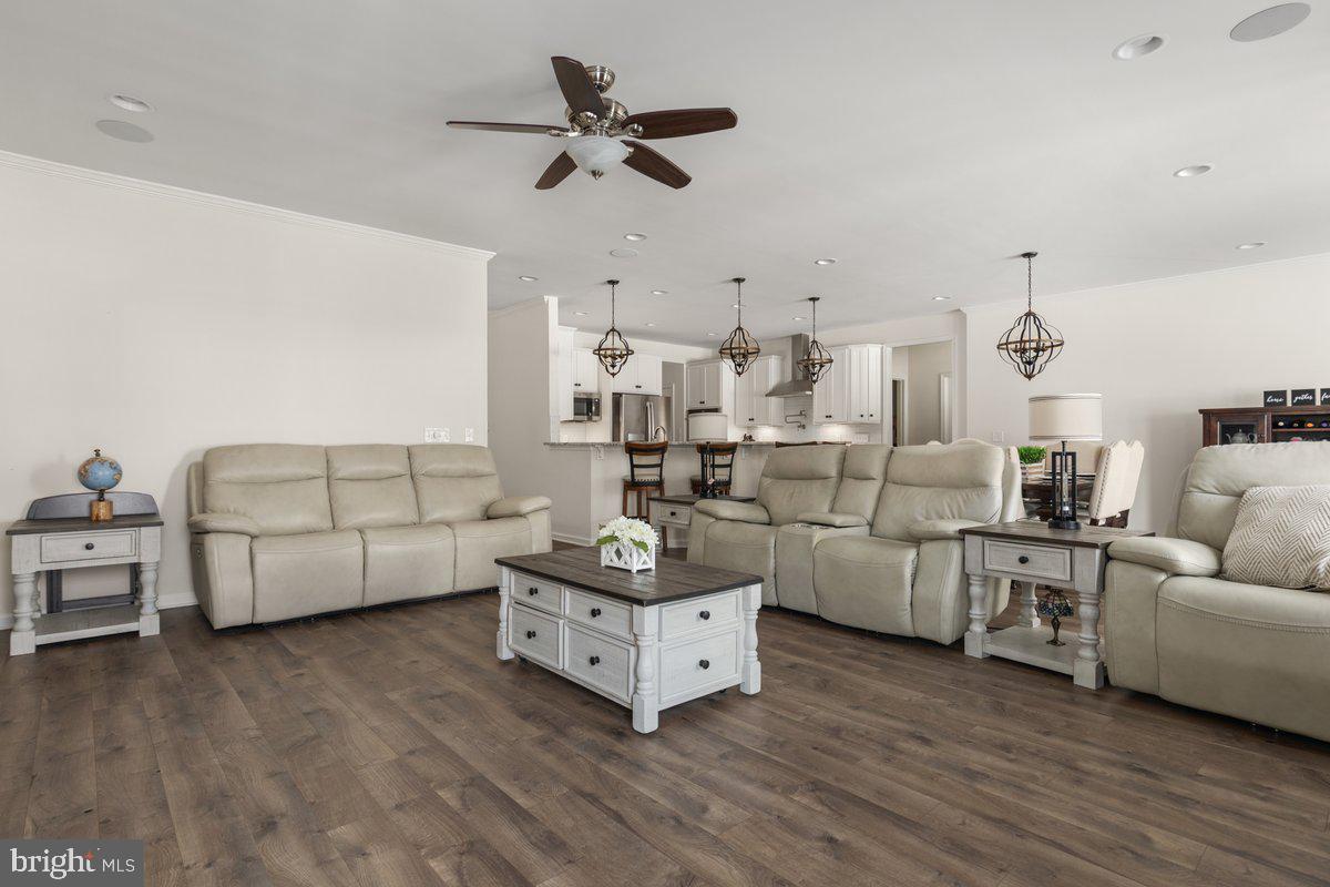 1102 DAMERON CT, FREDERICKSBURG, Virginia 22401, 4 Bedrooms Bedrooms, ,3 BathroomsBathrooms,Residential,For sale,1102 DAMERON CT,VAFB2009724 MLS # VAFB2009724