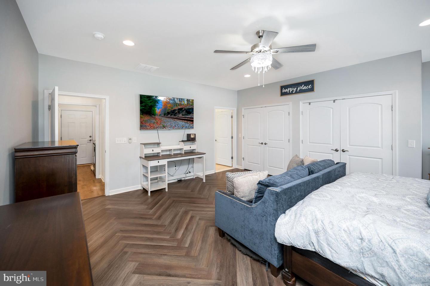 1102 DAMERON CT, FREDERICKSBURG, Virginia 22401, 4 Bedrooms Bedrooms, ,3 BathroomsBathrooms,Residential,For sale,1102 DAMERON CT,VAFB2009724 MLS # VAFB2009724