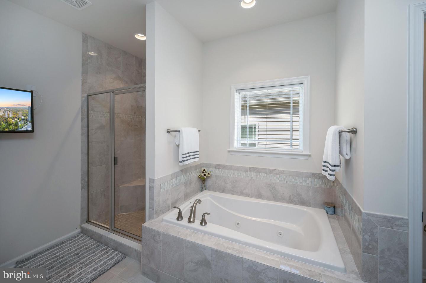 1102 DAMERON CT, FREDERICKSBURG, Virginia 22401, 4 Bedrooms Bedrooms, ,3 BathroomsBathrooms,Residential,For sale,1102 DAMERON CT,VAFB2009724 MLS # VAFB2009724