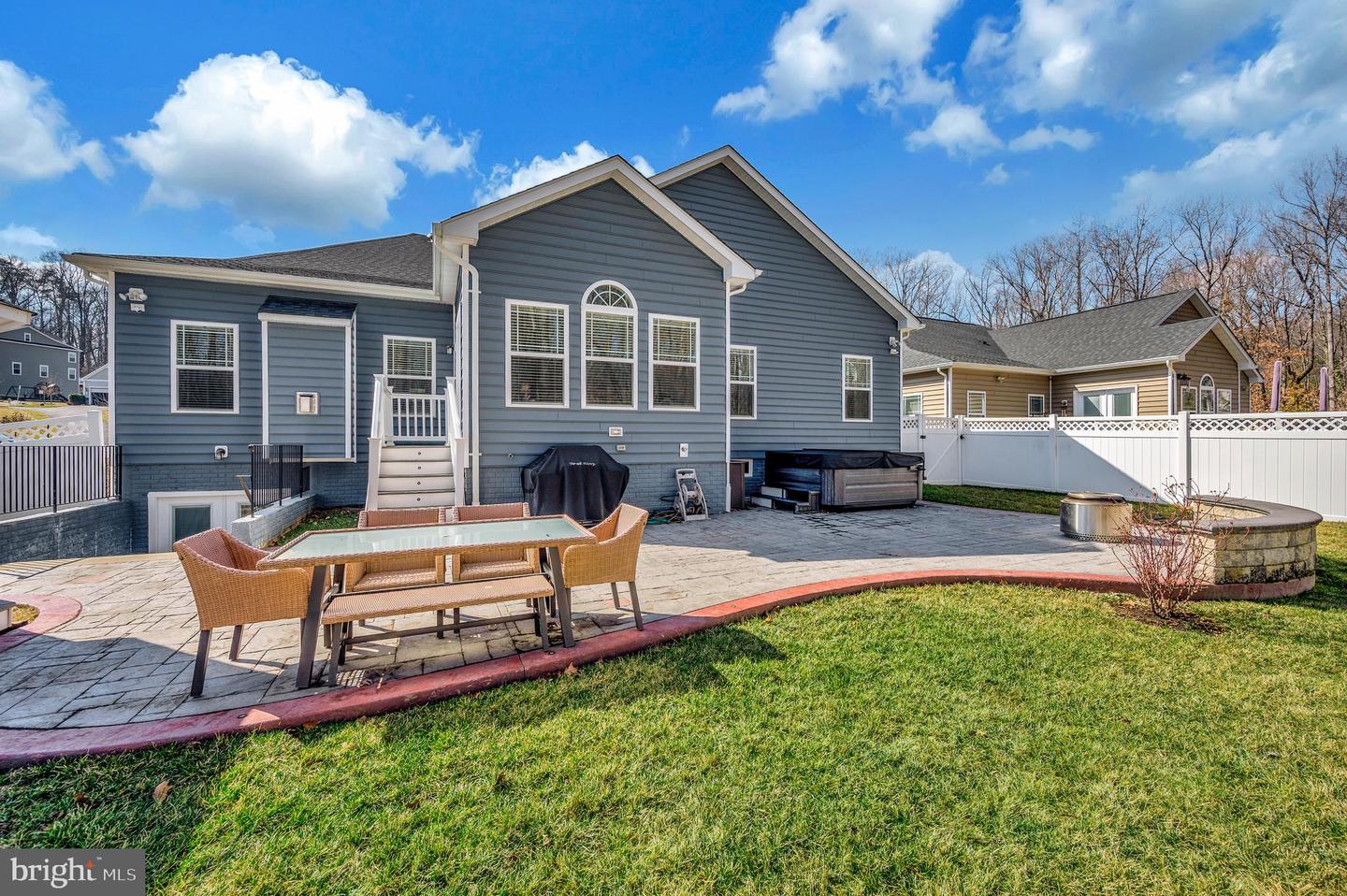 1102 DAMERON CT, FREDERICKSBURG, Virginia 22401, 4 Bedrooms Bedrooms, ,3 BathroomsBathrooms,Residential,For sale,1102 DAMERON CT,VAFB2009724 MLS # VAFB2009724