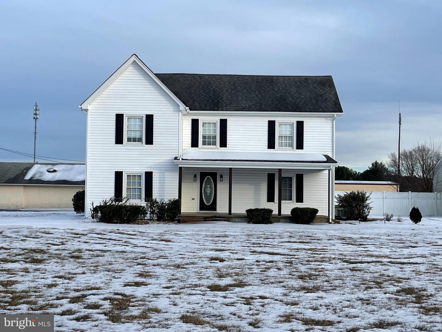 33 CROOKHORN RD, MONTROSS, Virginia 22520, 2 Bedrooms Bedrooms, 5 Rooms Rooms,1 BathroomBathrooms,Residential,For sale,33 CROOKHORN RD,VAWE2010568 MLS # VAWE2010568