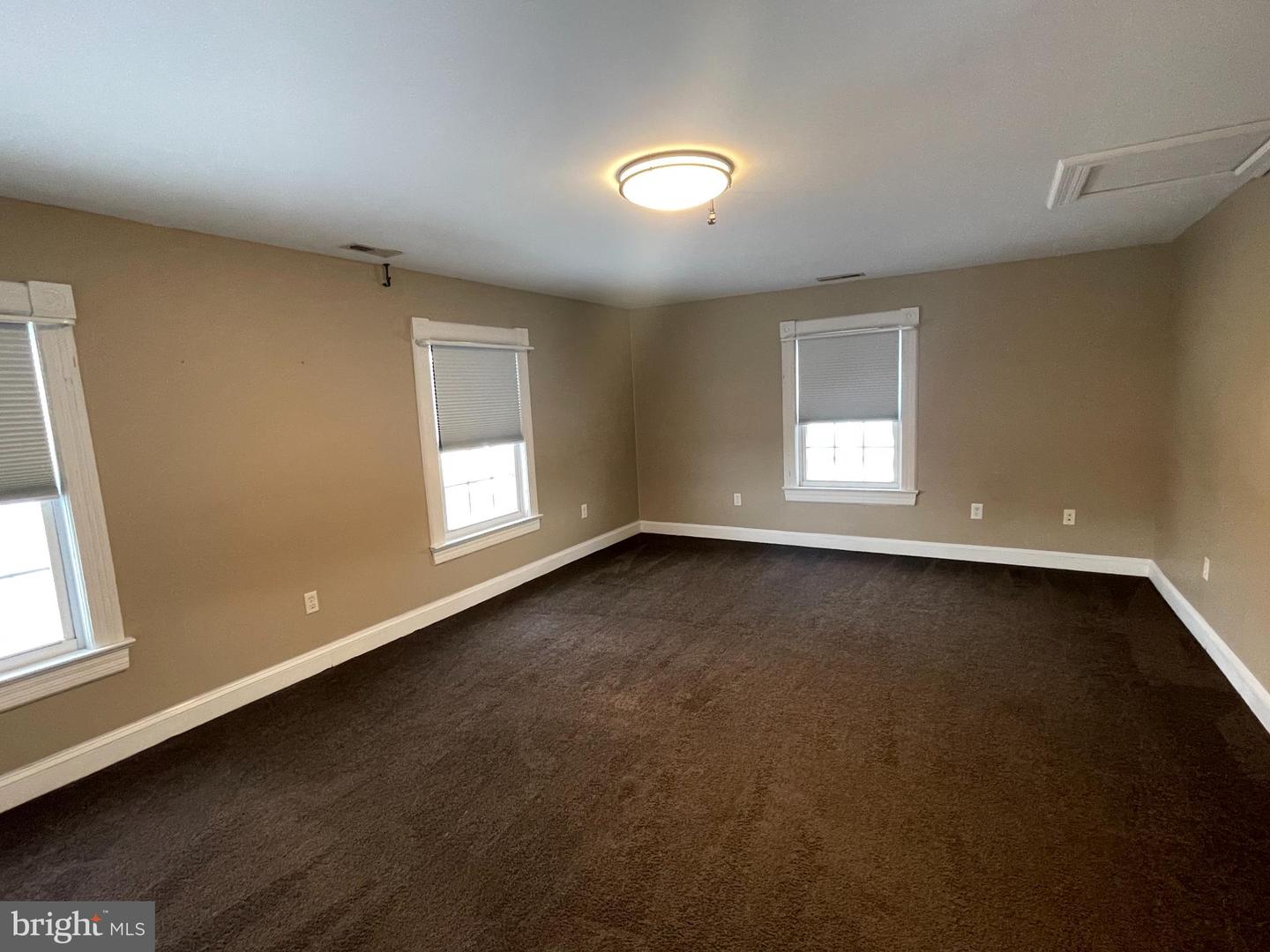 33 CROOKHORN RD, MONTROSS, Virginia 22520, 2 Bedrooms Bedrooms, 5 Rooms Rooms,1 BathroomBathrooms,Residential,For sale,33 CROOKHORN RD,VAWE2010568 MLS # VAWE2010568