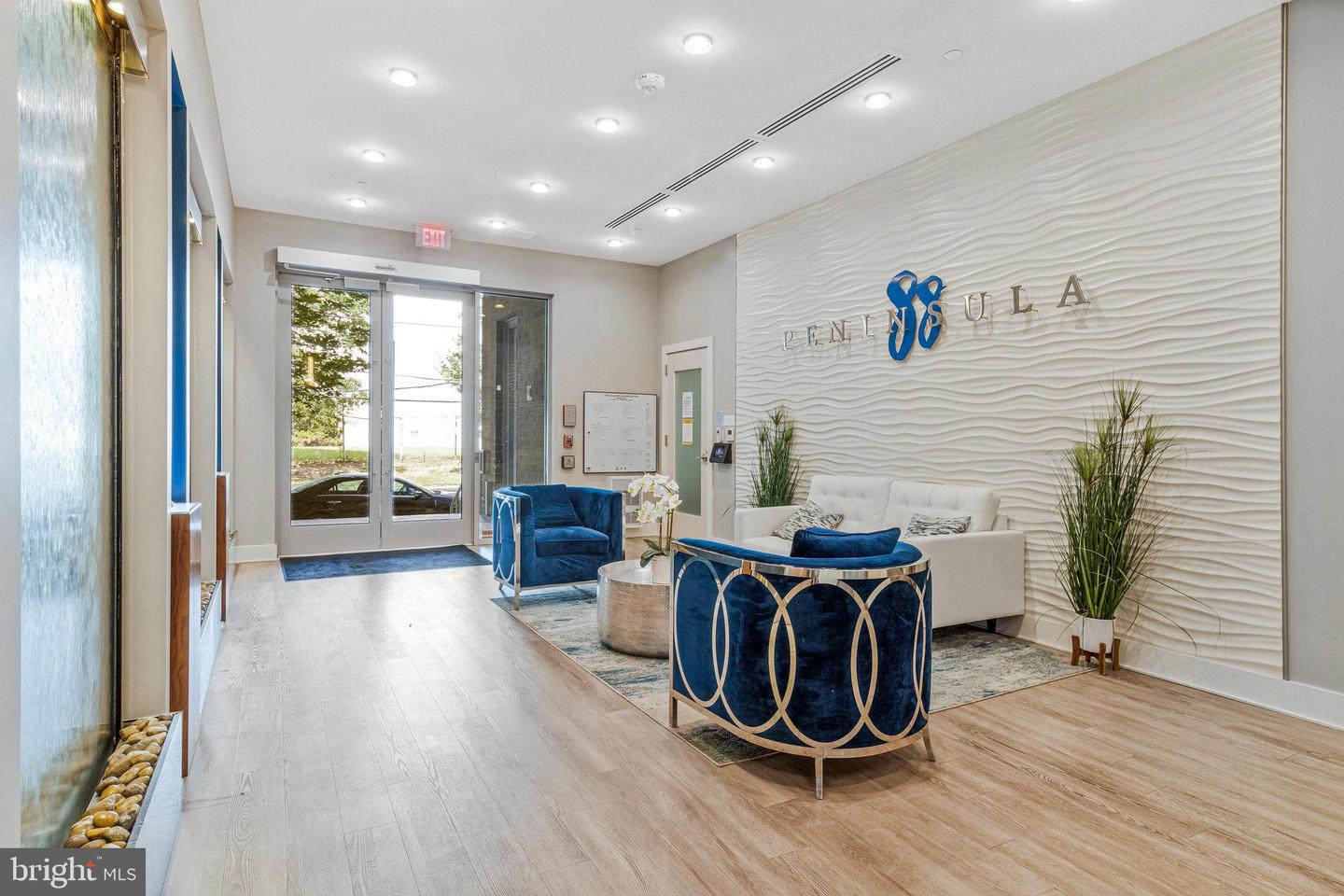 88 V ST SW #505, WASHINGTON, District Of Columbia 20024, 1 Bedroom Bedrooms, ,1 BathroomBathrooms,Residential,For sale,88 V ST SW #505,DCDC2221188 MLS # DCDC2221188