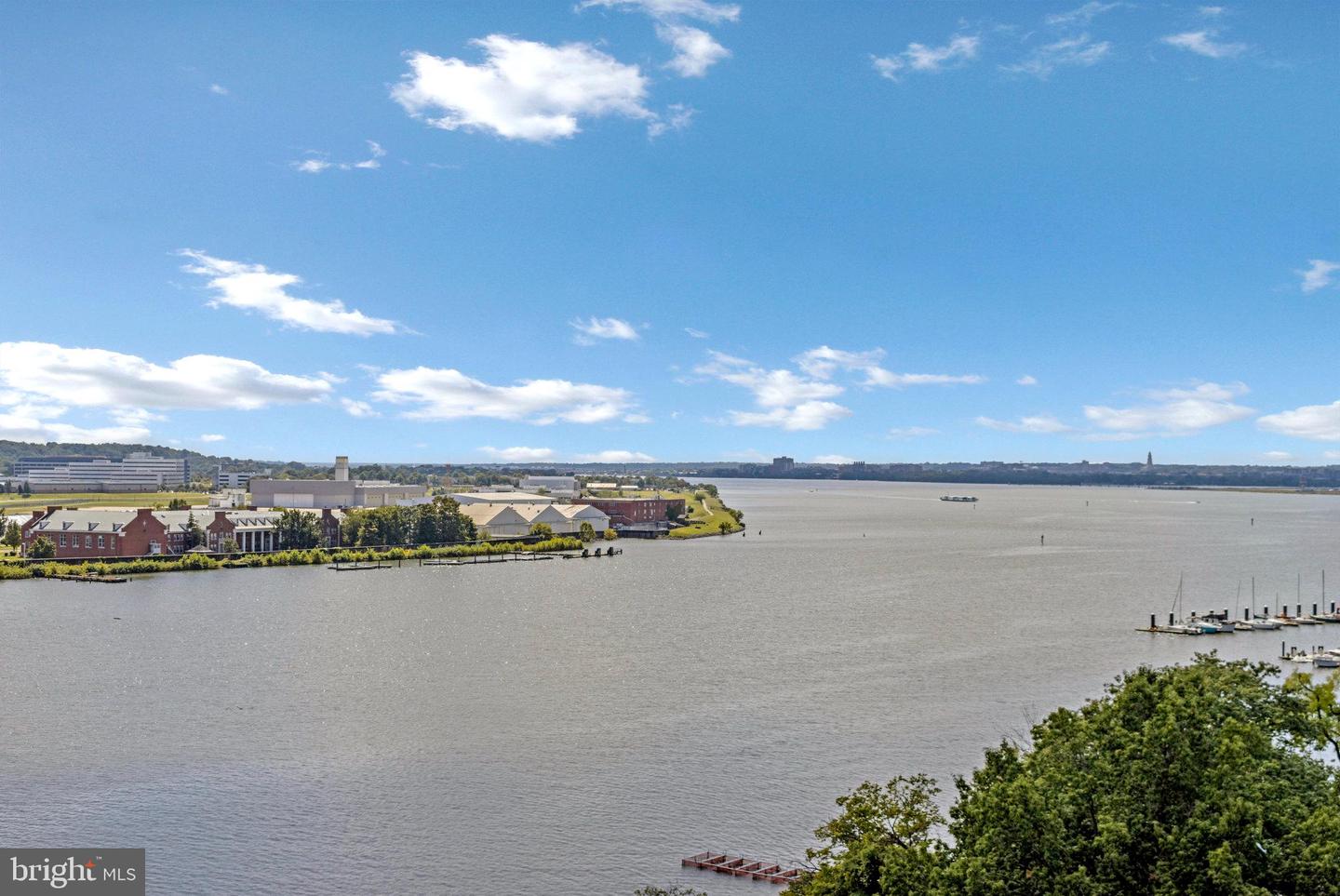 88 V ST SW #505, WASHINGTON, District Of Columbia 20024, 1 Bedroom Bedrooms, ,1 BathroomBathrooms,Residential,For sale,88 V ST SW #505,DCDC2221188 MLS # DCDC2221188