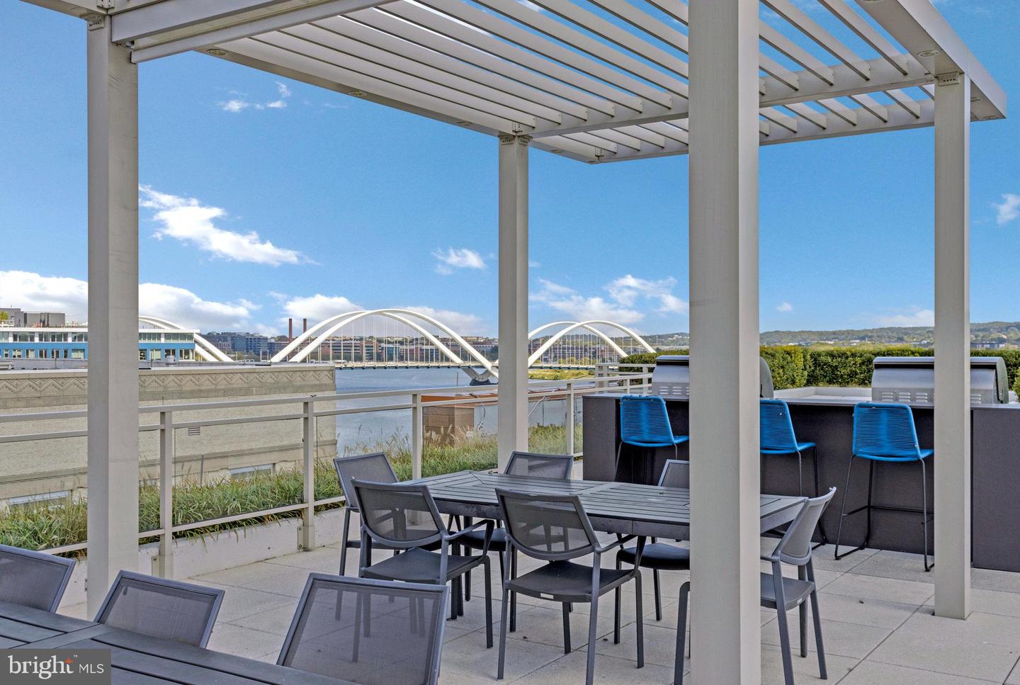 88 V ST SW #505, WASHINGTON, District Of Columbia 20024, 1 Bedroom Bedrooms, ,1 BathroomBathrooms,Residential,For sale,88 V ST SW #505,DCDC2221188 MLS # DCDC2221188